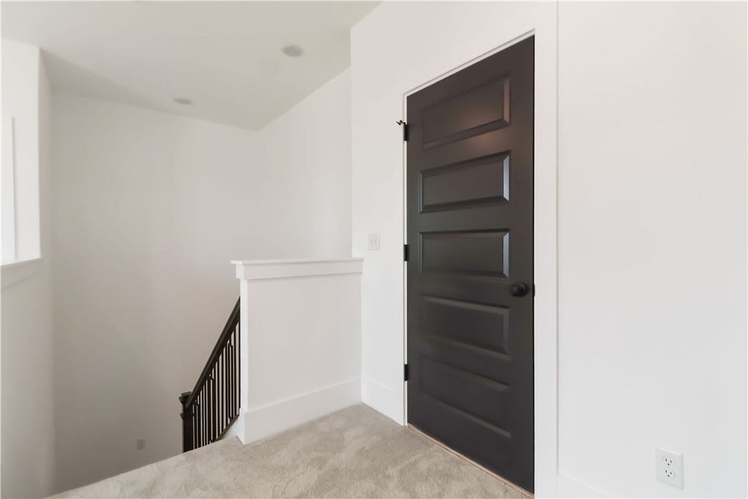 Bentonville, Arkansas, 72713, United States, 4 Bedrooms Bedrooms, ,3 BathroomsBathrooms,Residential,For Sale,1989586