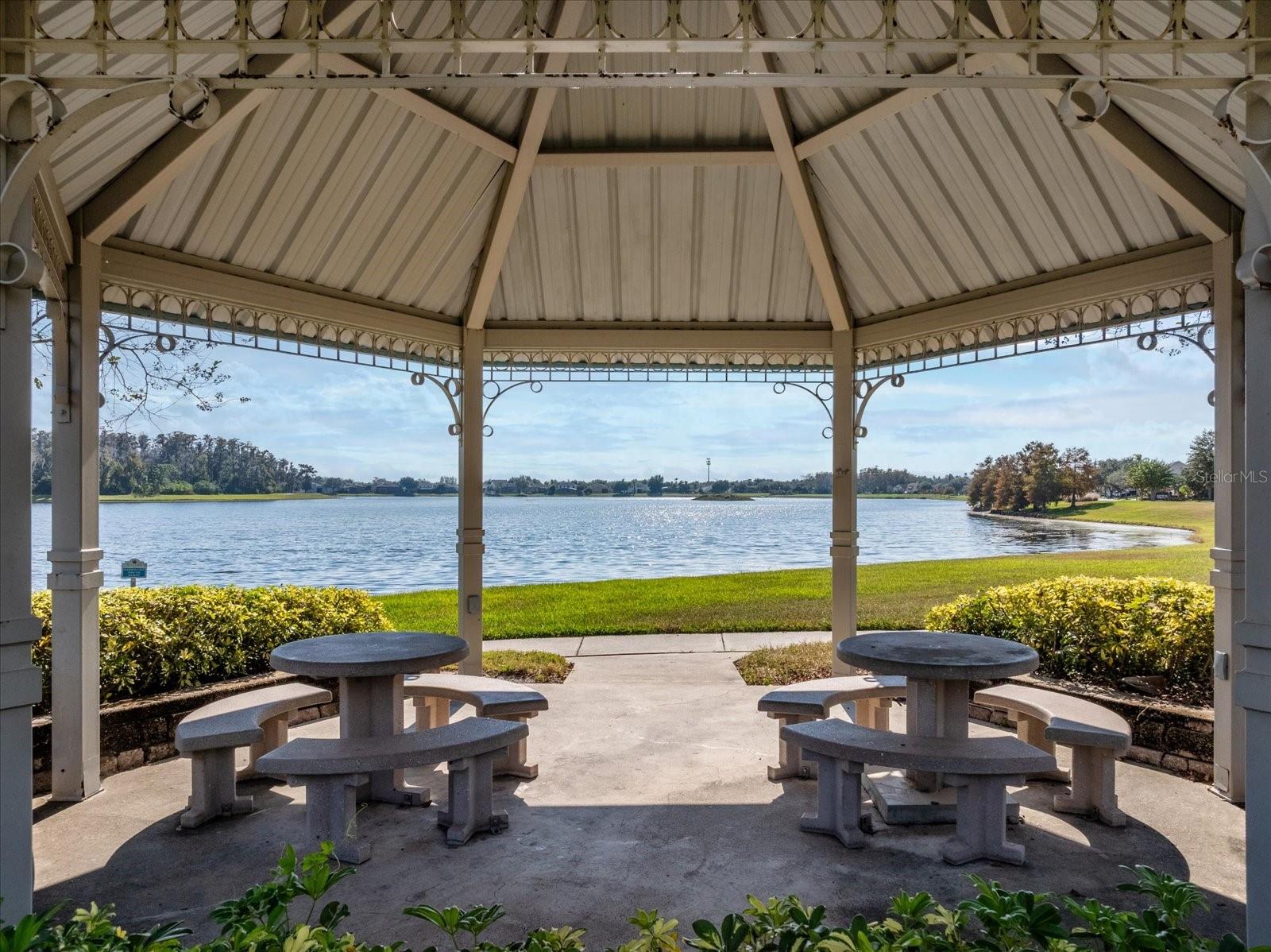 ORLANDO, Florida, 32829, United States, 4 Bedrooms Bedrooms, ,2 BathroomsBathrooms,Residential,For Sale,2001201