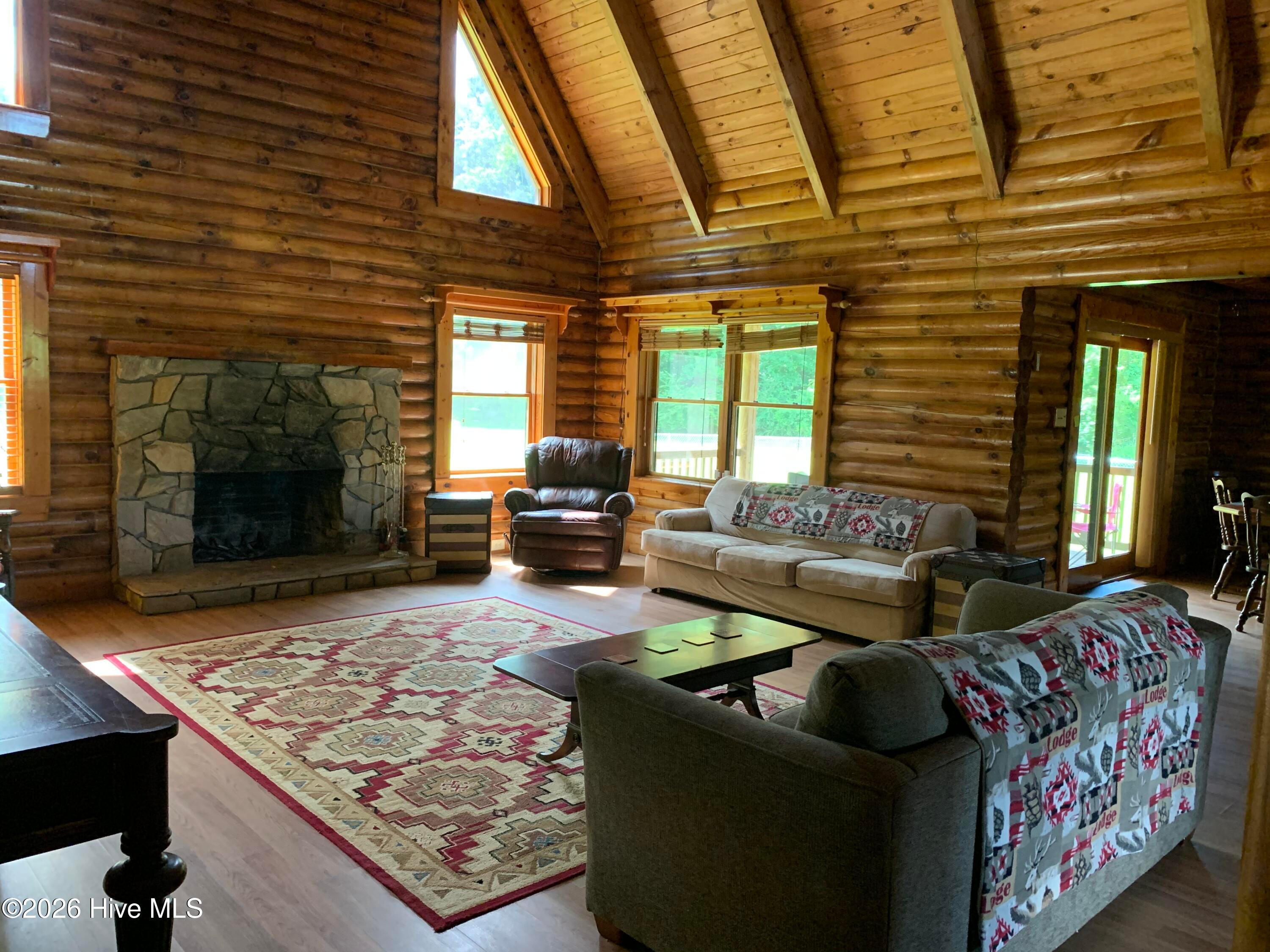 Washington, North Carolina, 27889, United States, 3 Bedrooms Bedrooms, ,3 BathroomsBathrooms,Residential,For Sale,2049044