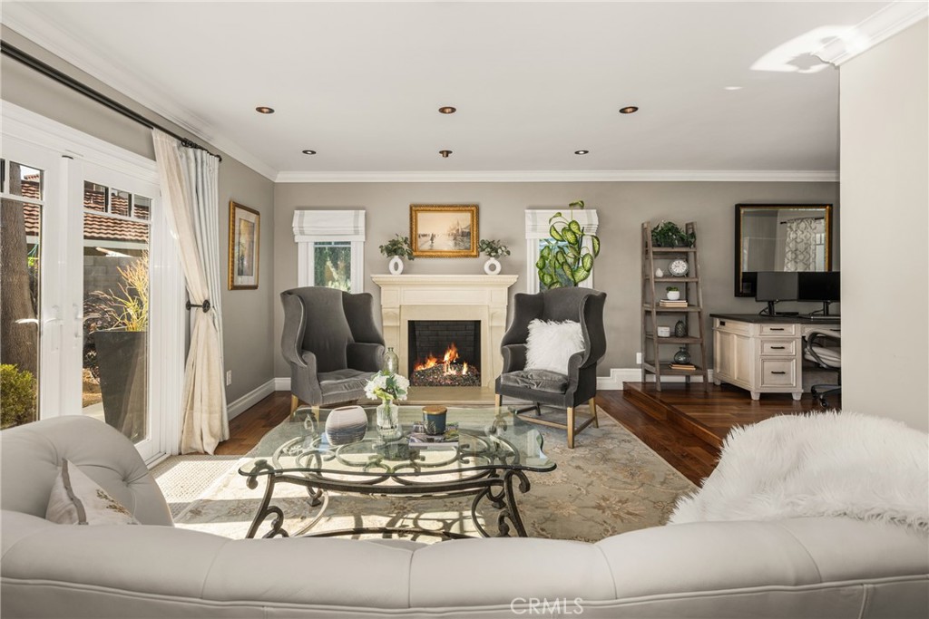 Orange, California, 92865, United States, 4 Bedrooms Bedrooms, ,3 BathroomsBathrooms,Residential,For Sale,1989435