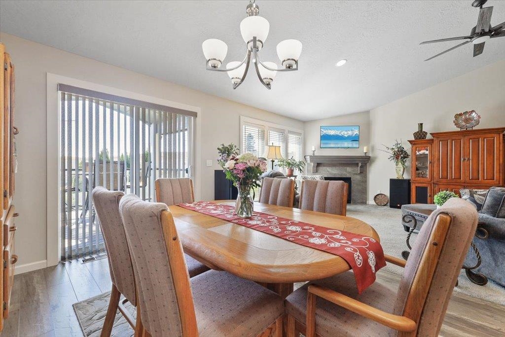 Spokane, Washington, 99217, United States, 3 Bedrooms Bedrooms, ,2 BathroomsBathrooms,Residential,For Sale,1955840