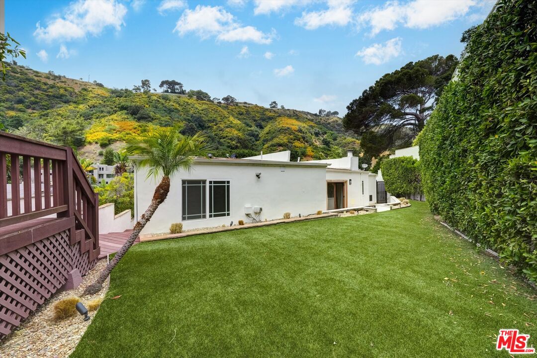 Beverly Hills, California, 90210, United States, 8 Bedrooms Bedrooms, ,3 BathroomsBathrooms,Residential,For Sale,1916732