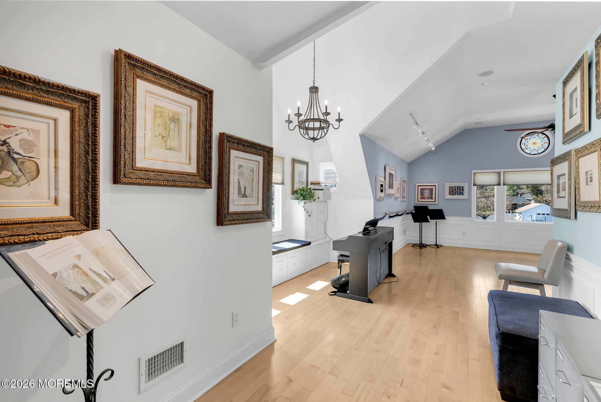 Red Bank, New Jersey, 07701, United States, ,3 BathroomsBathrooms,Residential,For Sale,2040176