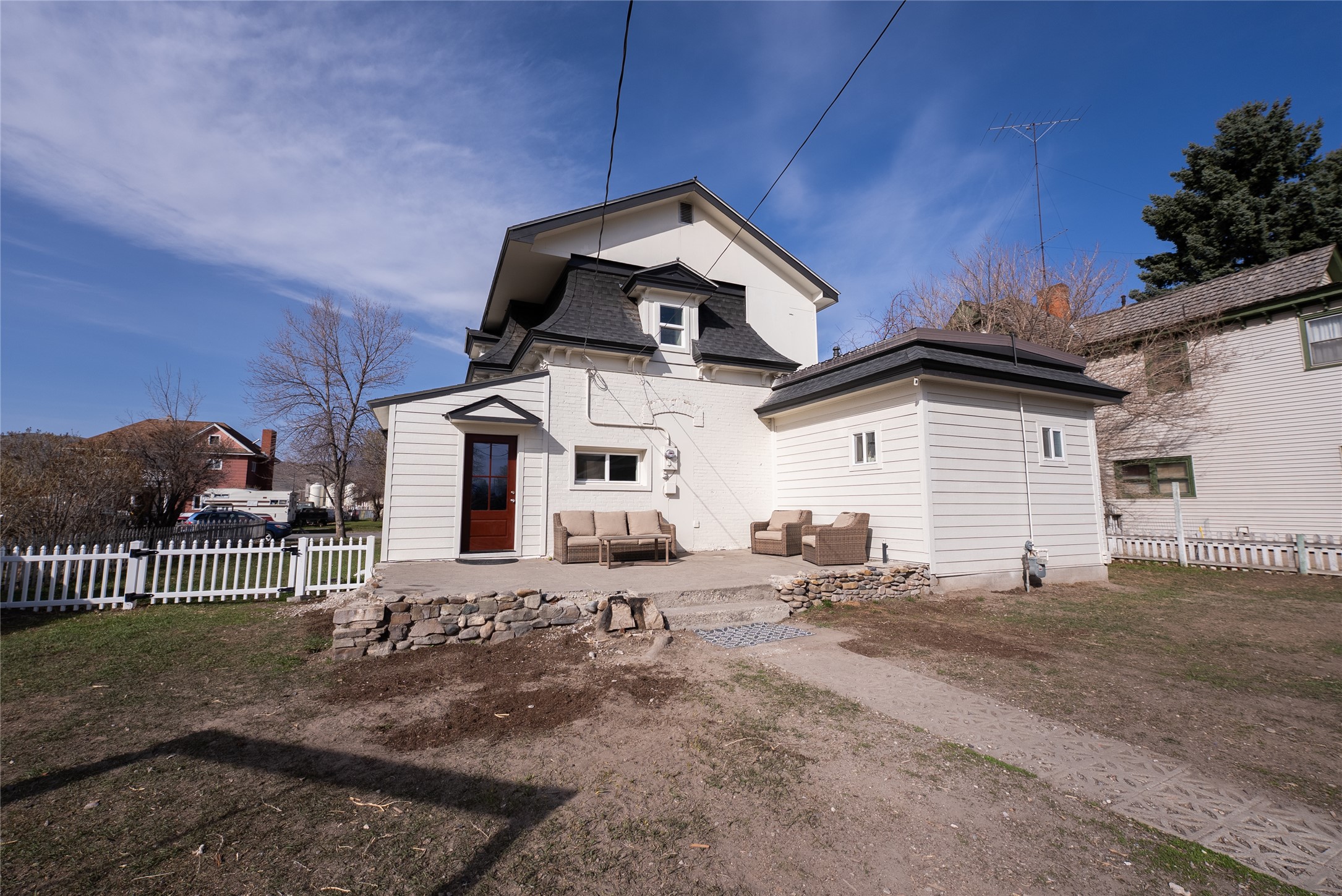 Townsend, Montana, 59644, United States, 4 Bedrooms Bedrooms, ,3 BathroomsBathrooms,Residential,For Sale,1785939