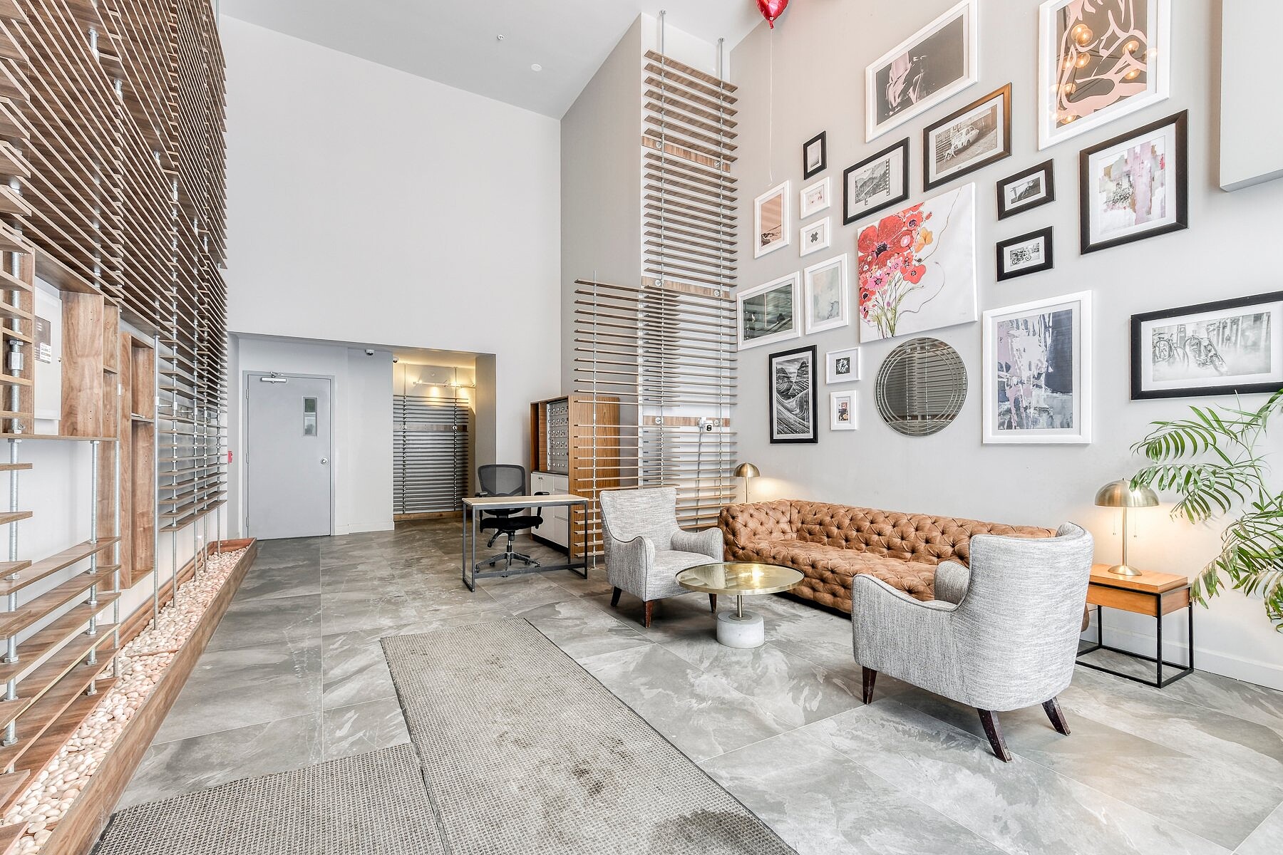  Downtown Pied-à-terre - 物件實景