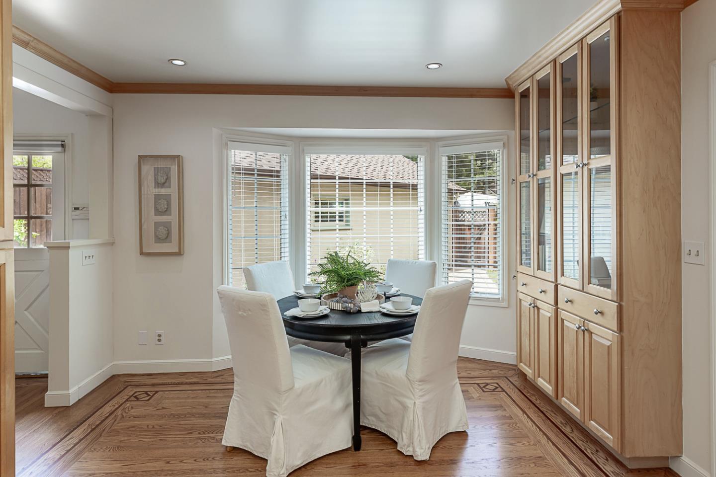 San Mateo, California, 94402, United States, 5 Bedrooms Bedrooms, ,4 BathroomsBathrooms,Residential,For Sale,1901144