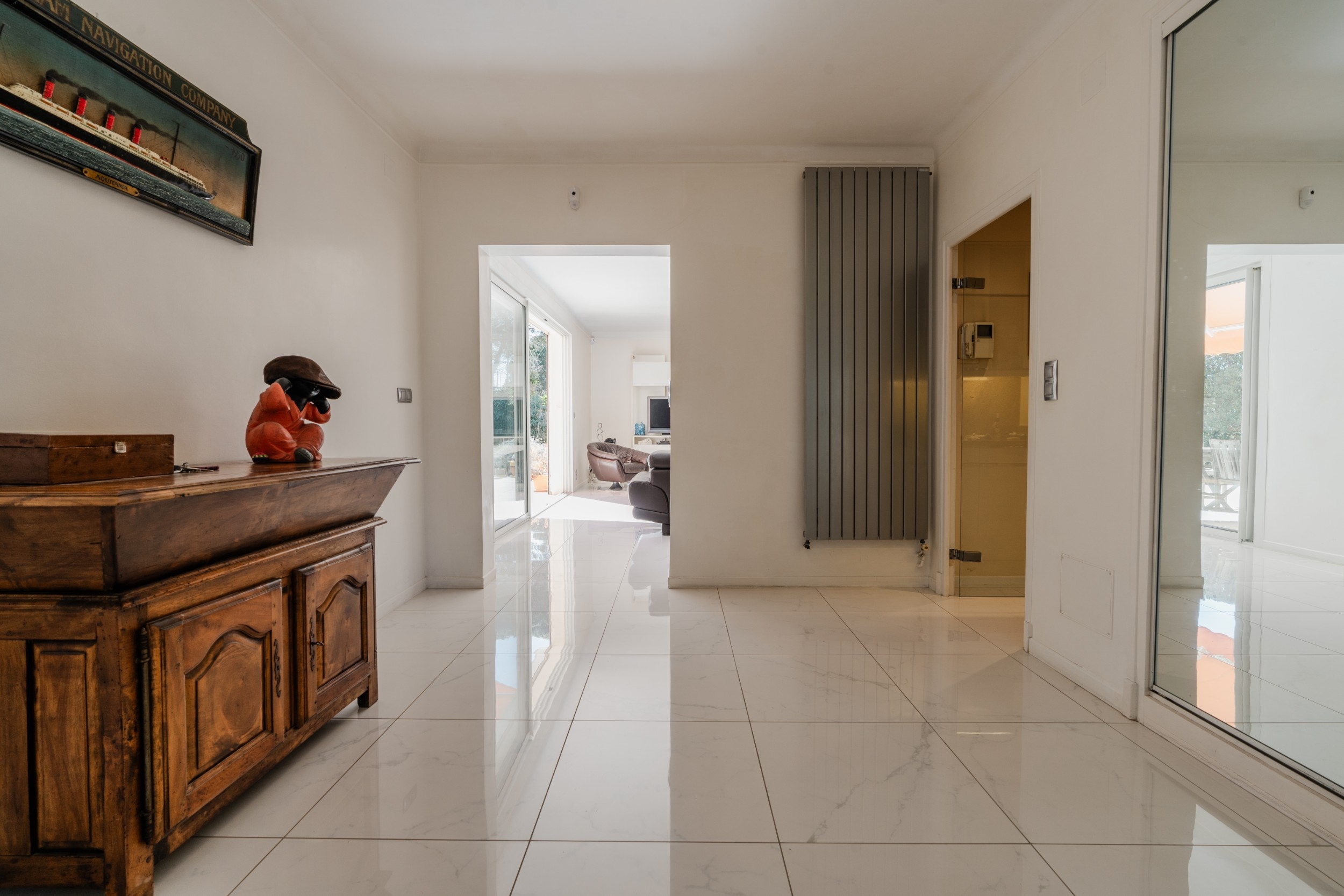  House with garden, swimming pool and garage in sought-after area - 物件實景