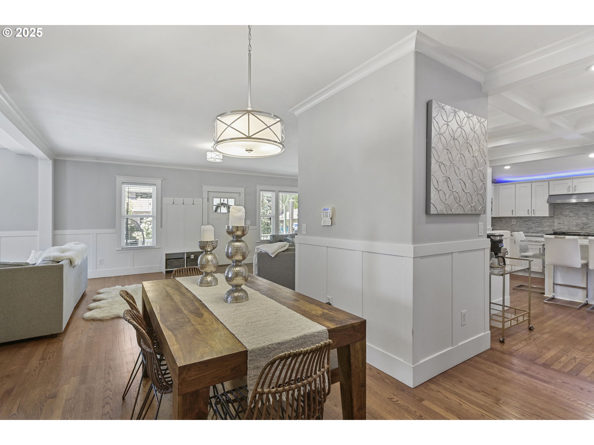 Vancouver, Washington, 98686, United States, 6 Bedrooms Bedrooms, ,3 BathroomsBathrooms,Residential,For Sale,1989368