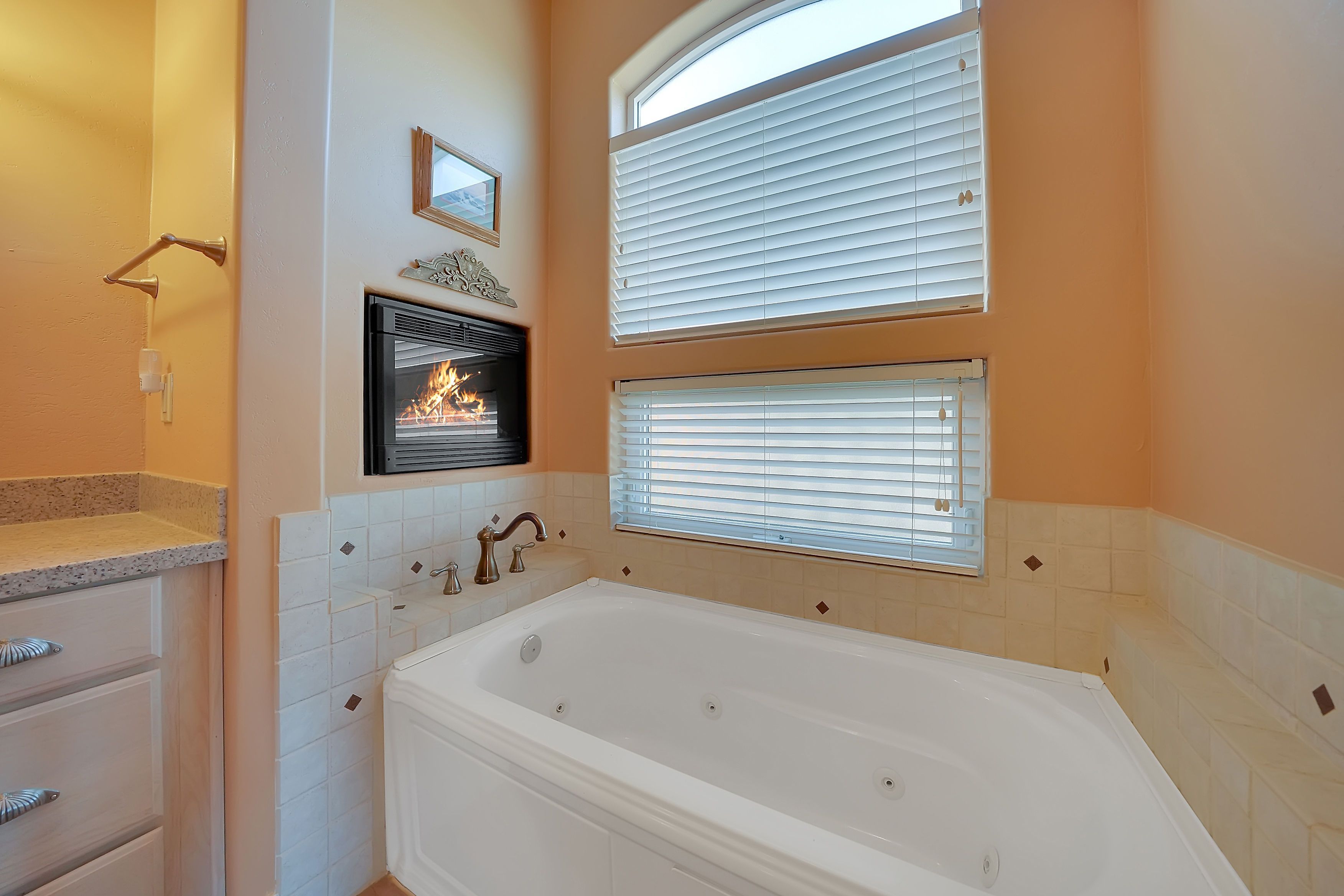  Mediterranean View Home Minutes from Downtown Sutter Creek - 物件實景