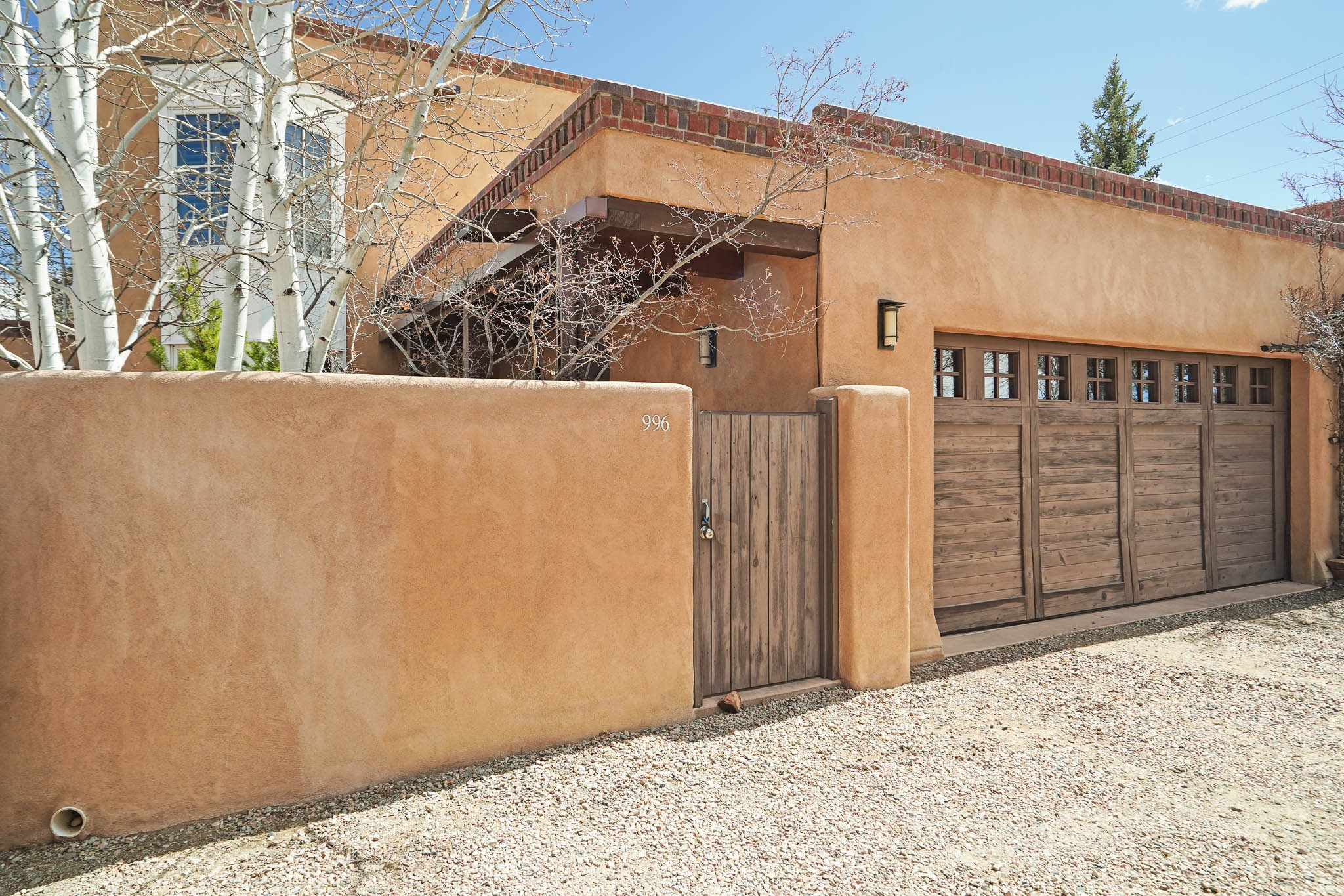  996 Old Pecos Trail - 物件實景