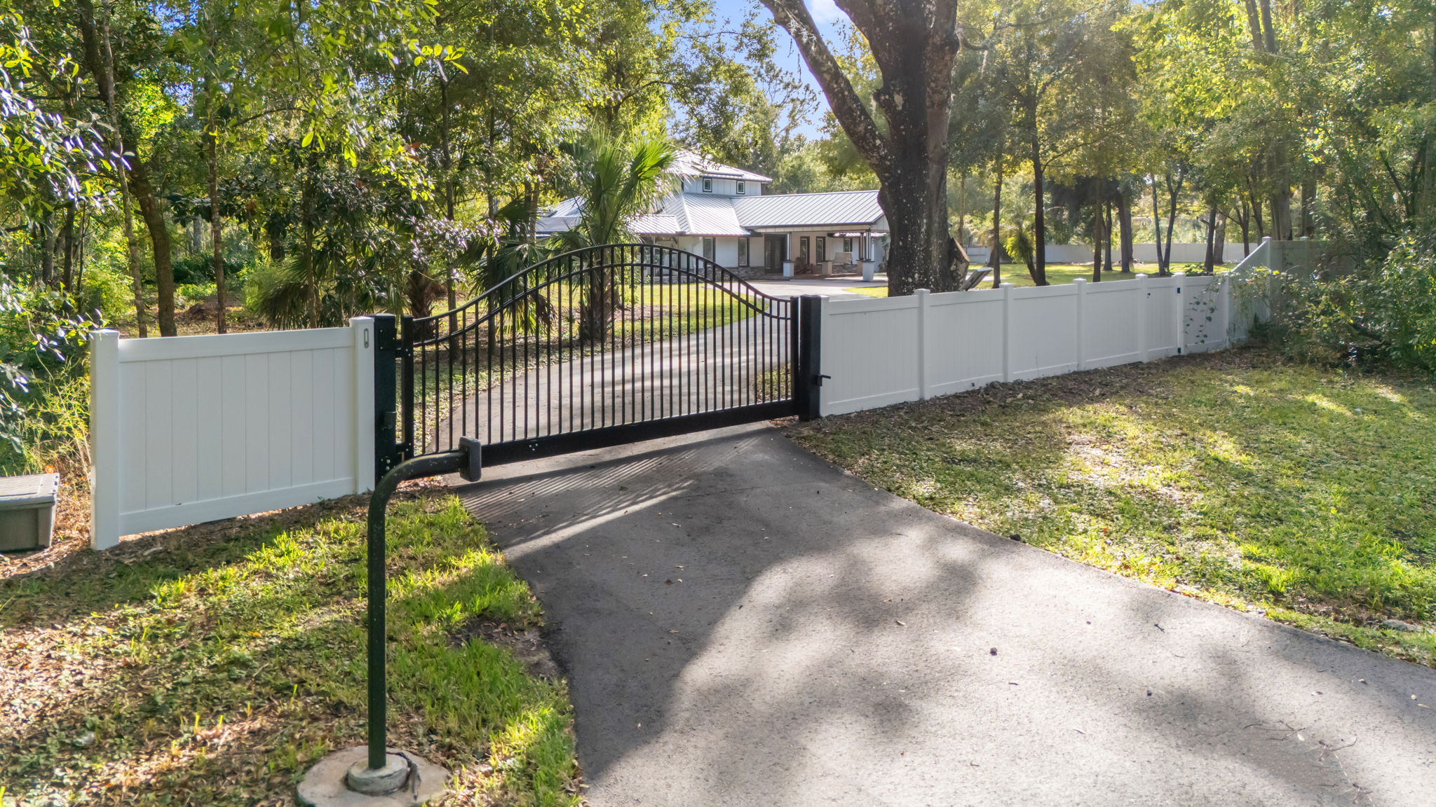 Wesley Chapel, Florida, 33544, United States, 5 Bedrooms Bedrooms, ,5 BathroomsBathrooms,Residential,For Sale,2005912