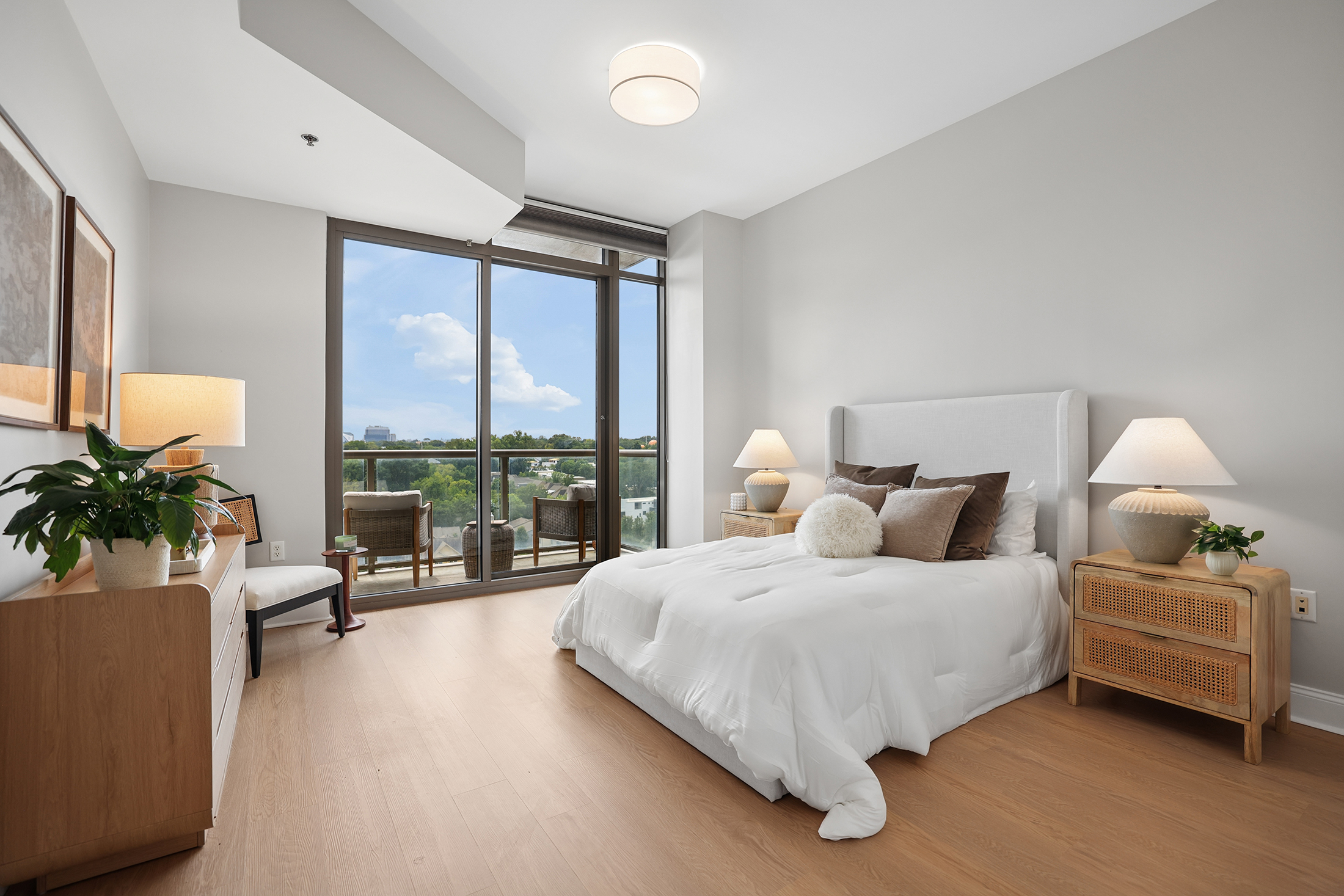  The Best Floor Plan, the Best View and Completely Updated Throughout - 物件實景