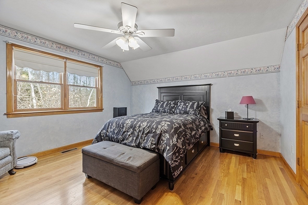116 Island Rd, Lunenburg, Massachusetts, 01462, United States, 5 Bedrooms Bedrooms, ,4 BathroomsBathrooms,Residential,For Sale,116 Island Rd,1486813