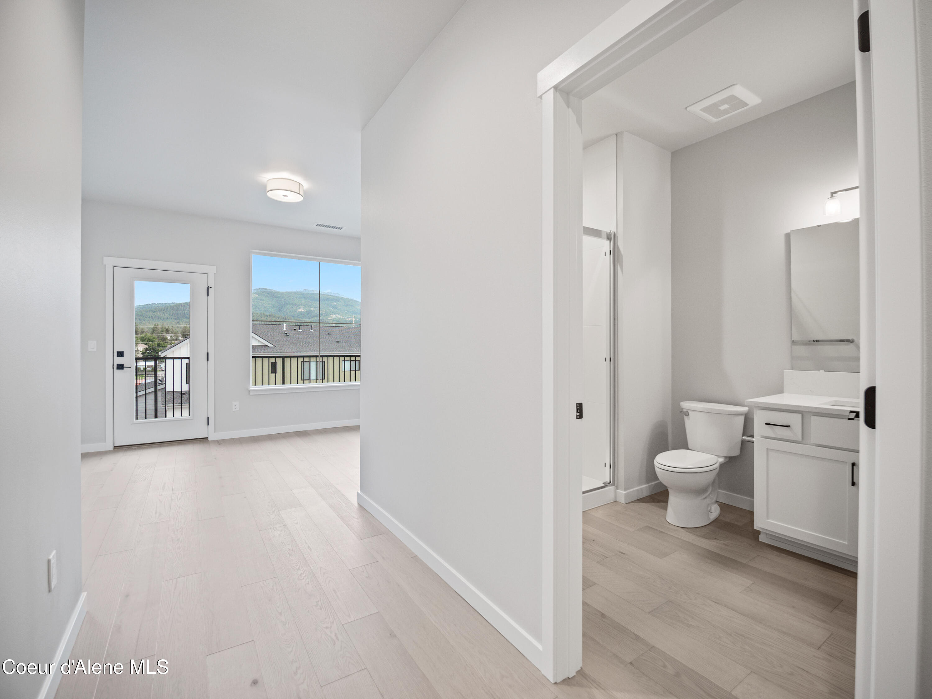Post Falls, Idaho, 83854, United States, 4 Bedrooms Bedrooms, ,3 BathroomsBathrooms,Residential,For Sale,1911727