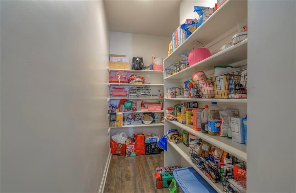 Olathe, Kansas, 66062, United States, 4 Bedrooms Bedrooms, ,4 BathroomsBathrooms,Residential,For Sale,1992047