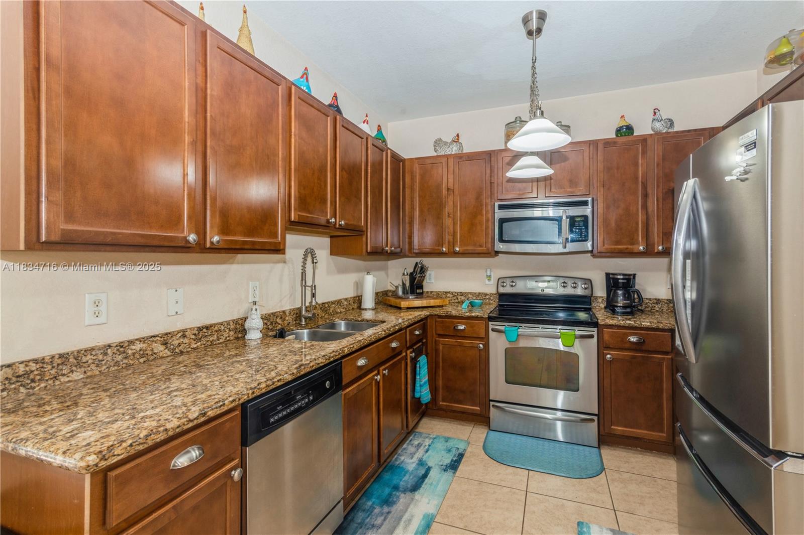 Homestead, Florida, 33033, United States, 5 Bedrooms Bedrooms, ,3 BathroomsBathrooms,Residential,For Sale,1882287