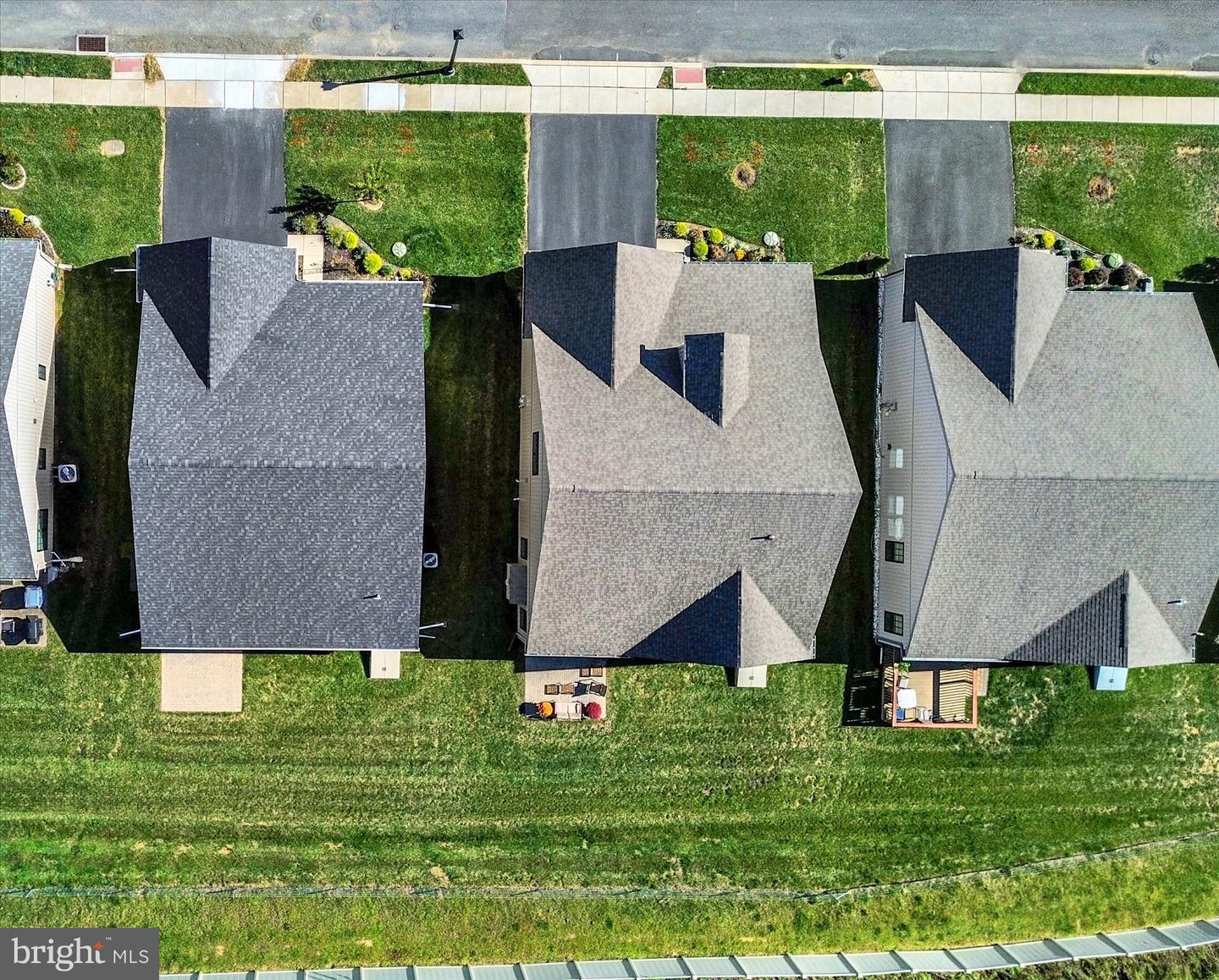 Emmaus, Pennsylvania, 18049, United States, 3 Bedrooms Bedrooms, ,3 BathroomsBathrooms,Residential,For Sale,1960506