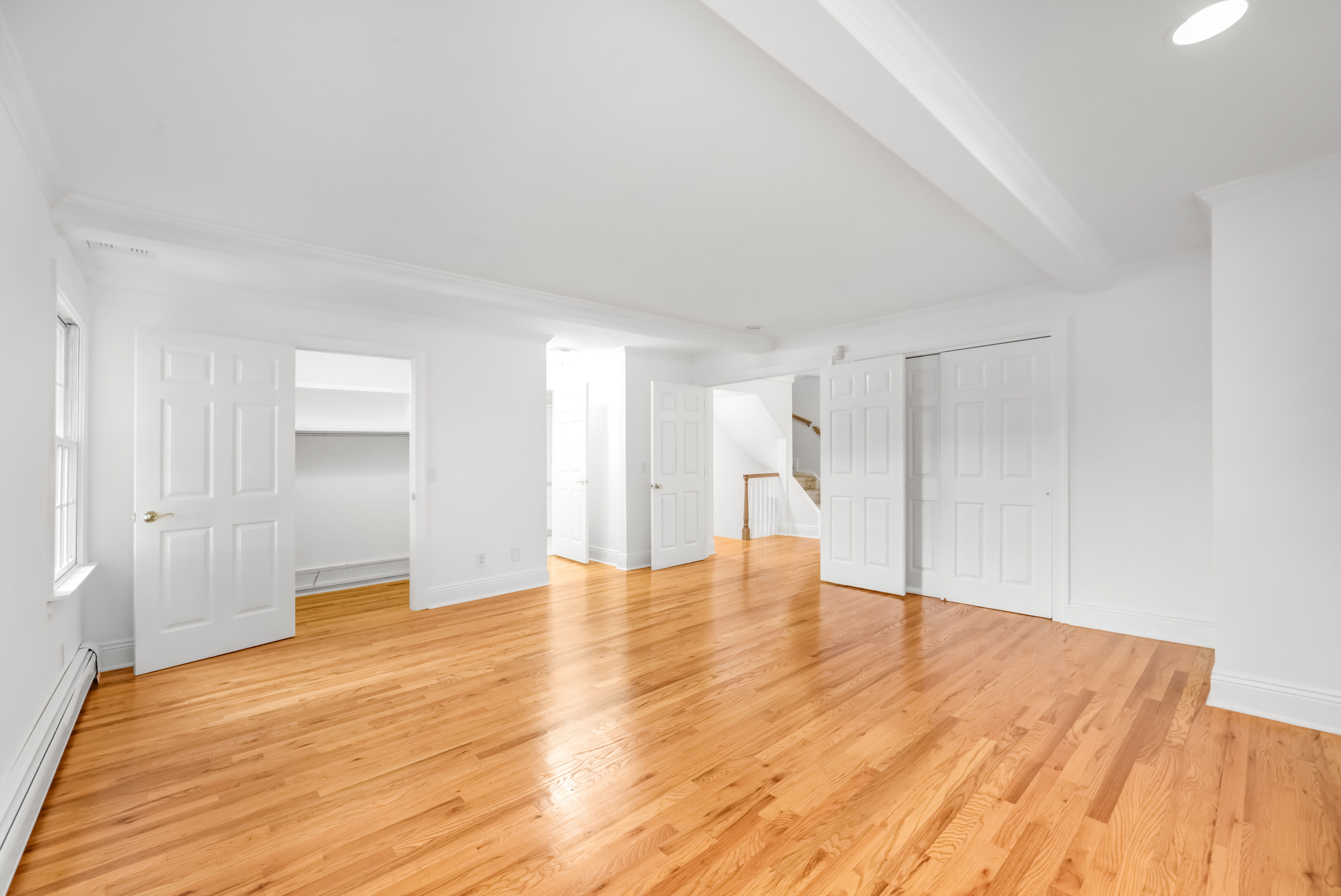 Fort Lee, New Jersey, 07024, United States, 5 Bedrooms Bedrooms, ,4 BathroomsBathrooms,Residential,For Sale,1981309