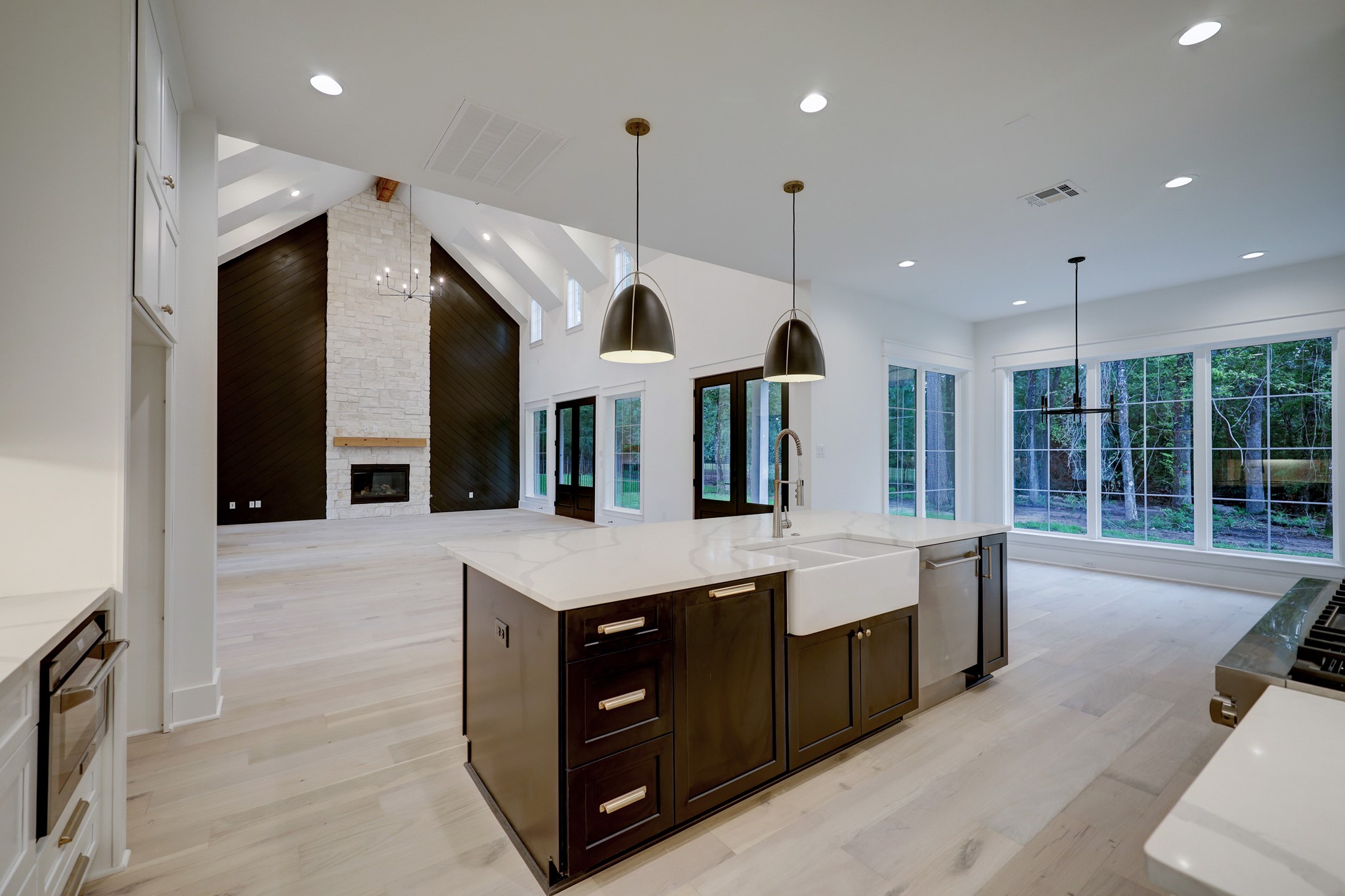 Houston, Texas, 77018, United States, 5 Bedrooms Bedrooms, ,5 BathroomsBathrooms,Residential,For Sale,1827825