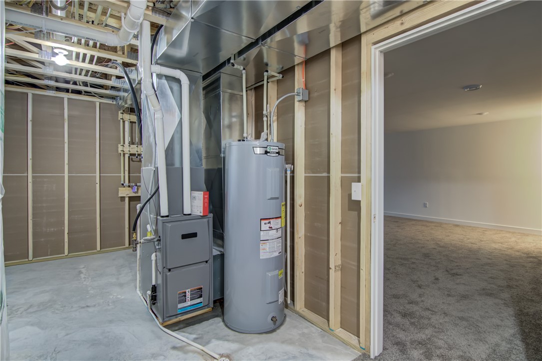 Chippewa Falls, Wisconsin, 54729, United States, 5 Bedrooms Bedrooms, ,3 BathroomsBathrooms,Residential,For Sale,1979363