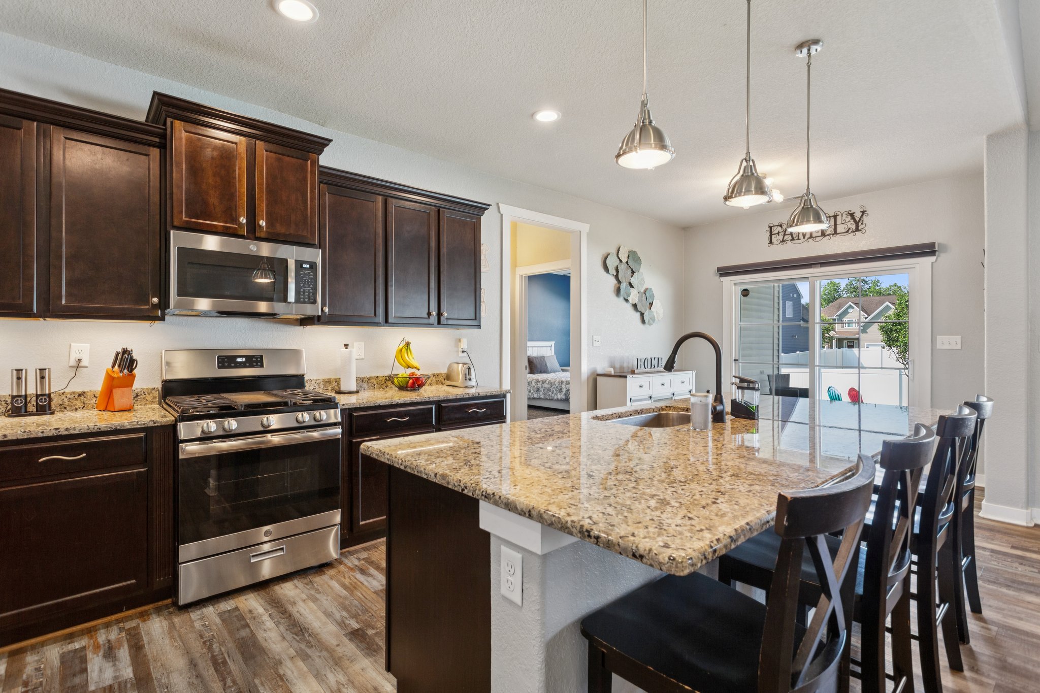 Chesapeake, Virginia, 23322, United States, 5 Bedrooms Bedrooms, ,3 BathroomsBathrooms,Residential,For Sale,1887948