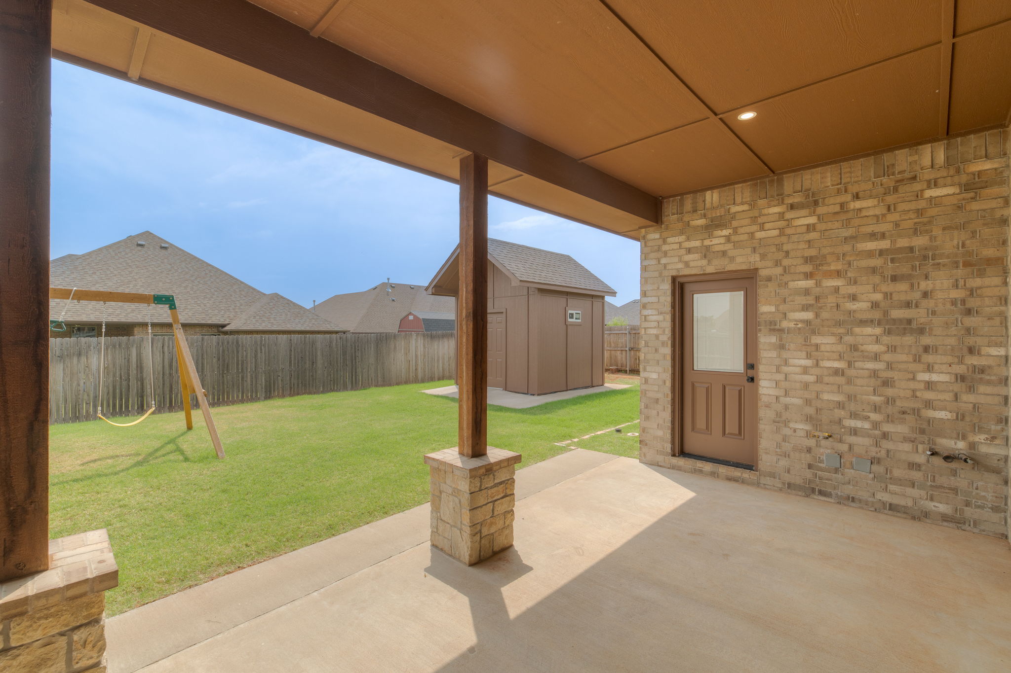  3904 Wedgewood Creek Drive, Oklahoma City, OK 73179 - 物件實景