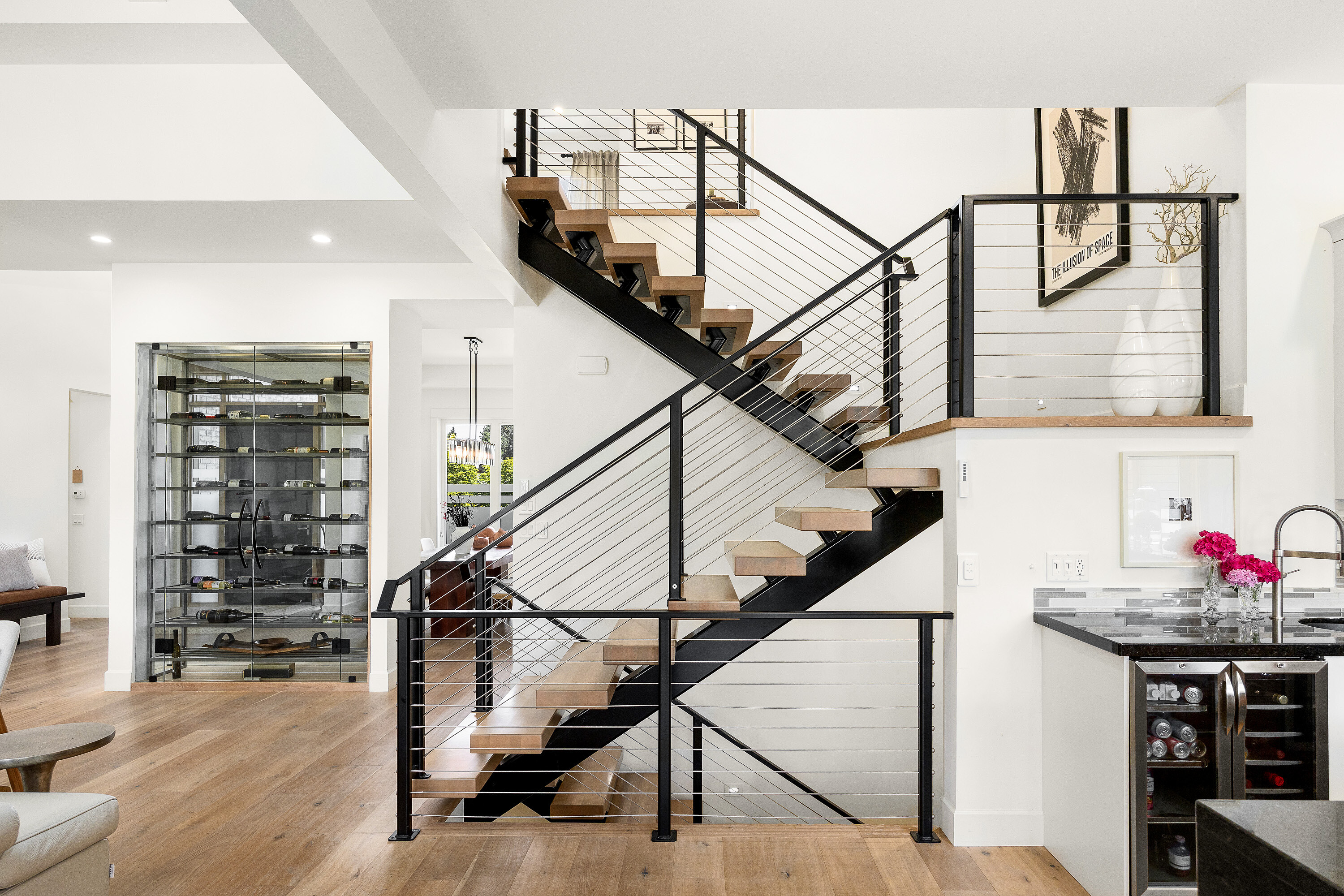  Stunning Modern Home - 物件實景