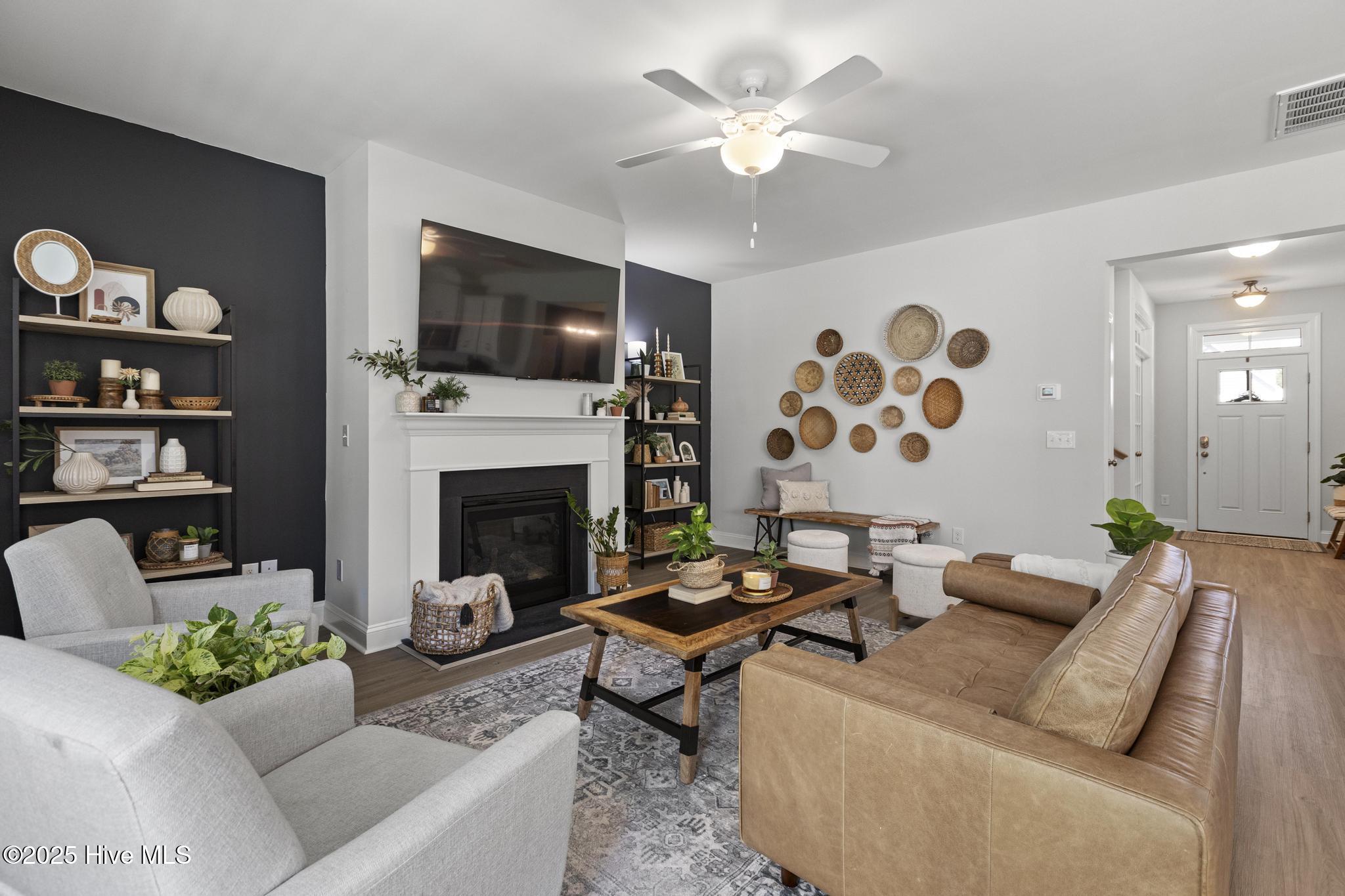 Hampstead, North Carolina, 28443, United States, 5 Bedrooms Bedrooms, ,4 BathroomsBathrooms,Residential,For Sale,1972632