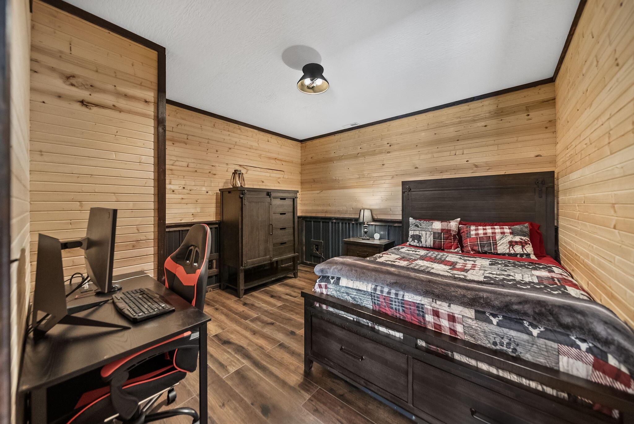 Rockbridge, Ohio, 43149, United States, 4 Bedrooms Bedrooms, ,3 BathroomsBathrooms,Residential,For Sale,1947972