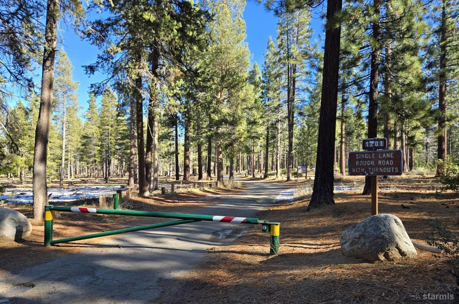 South Lake Tahoe, California, 96150, United States, 2 Bedrooms Bedrooms, ,1 BathroomBathrooms,Residential,For Sale,2000402