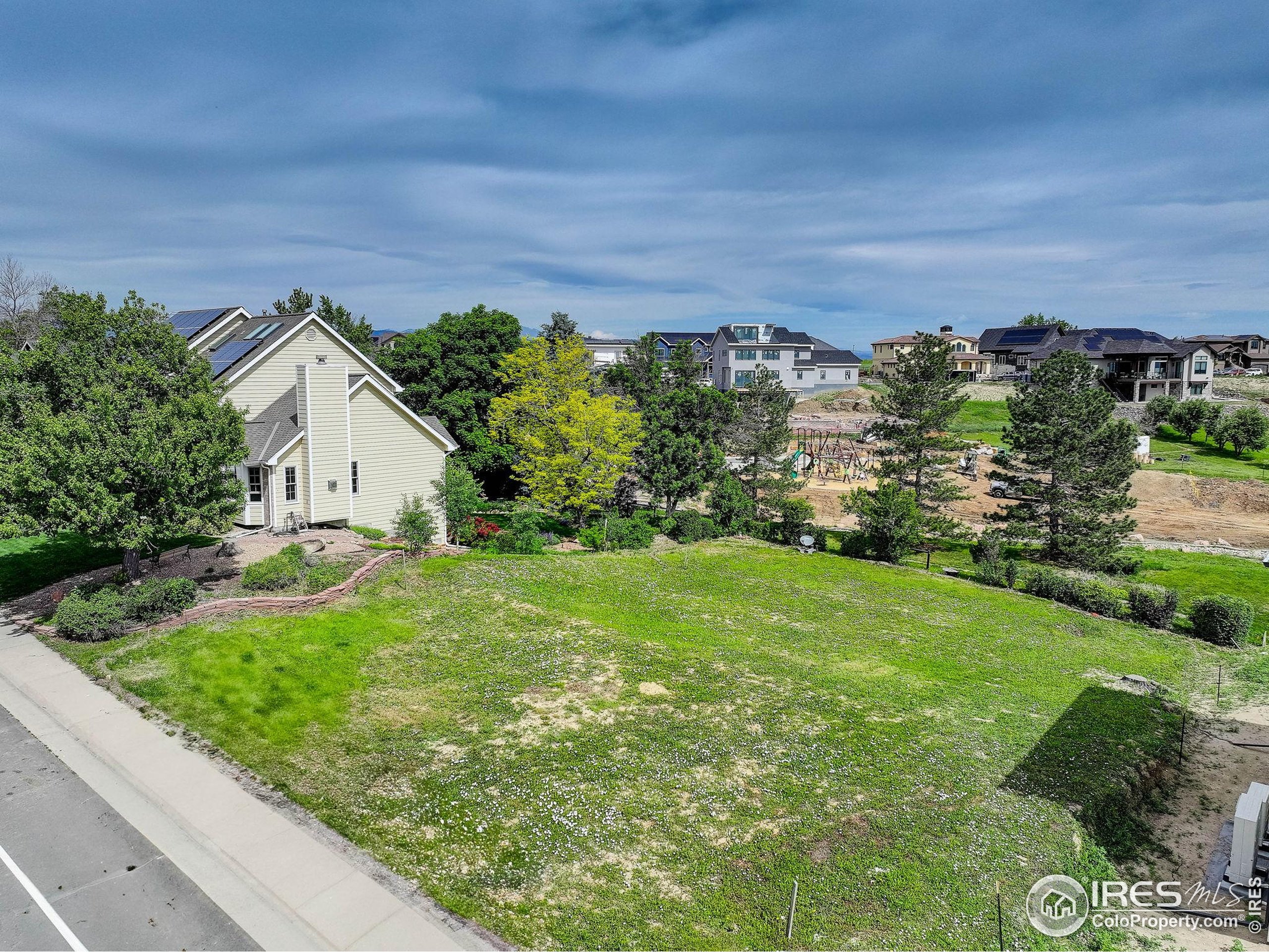 Louisville, Colorado, 80027, United States, ,Land,For Sale,1777494
