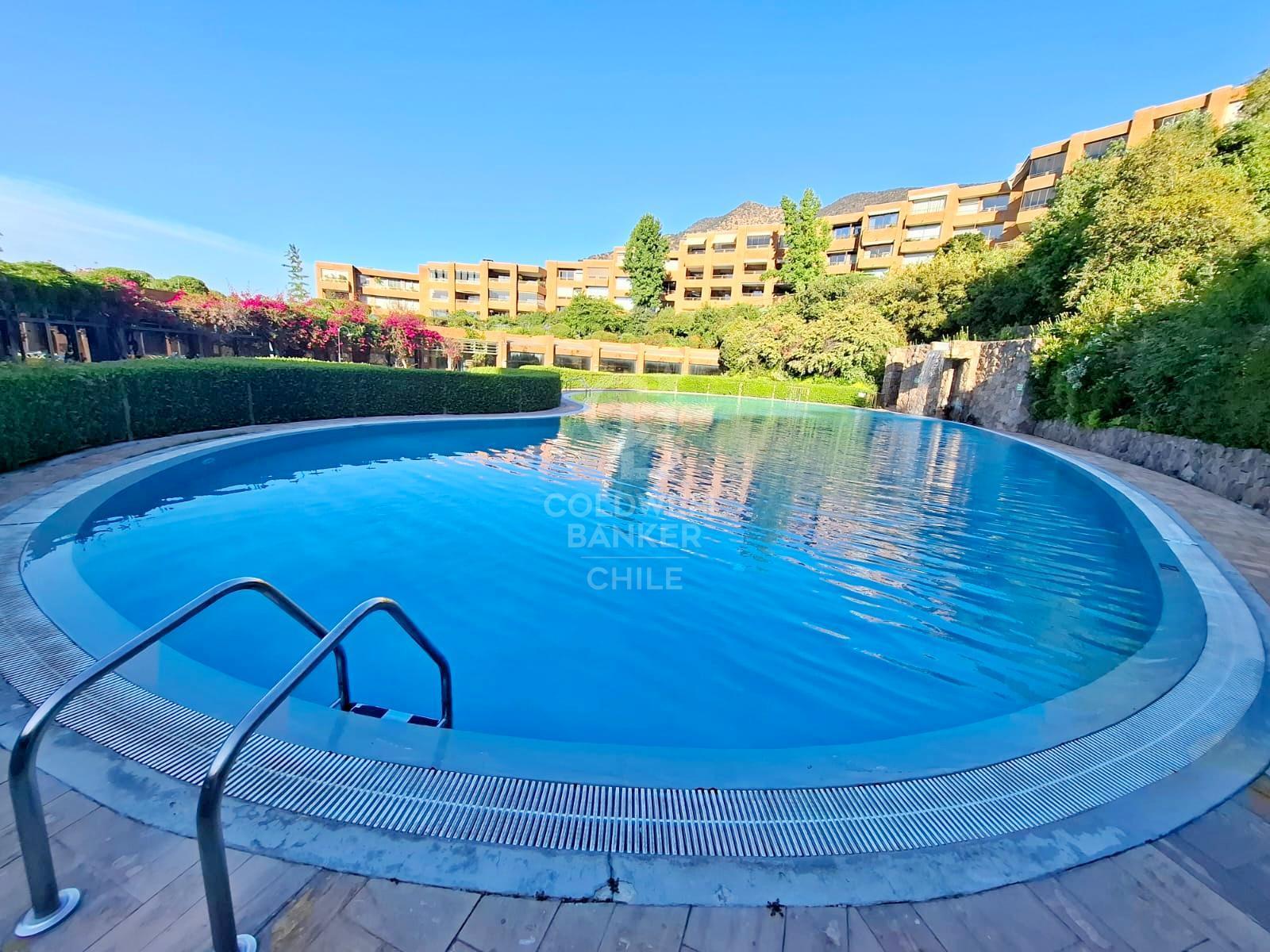 Vitacura, Chile, 5 Bedrooms Bedrooms, ,5 BathroomsBathrooms,Residential,For Sale,1691768