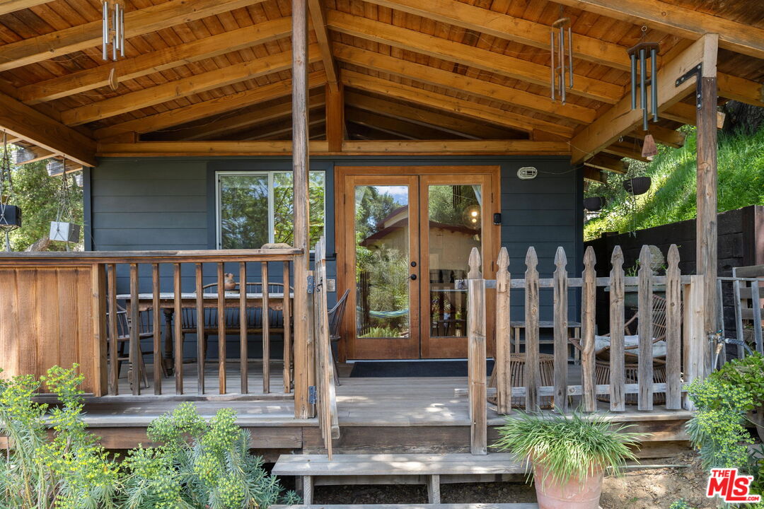 Topanga, California, 90290, United States, 4 Bedrooms Bedrooms, ,3 BathroomsBathrooms,Residential,For Sale,1795536
