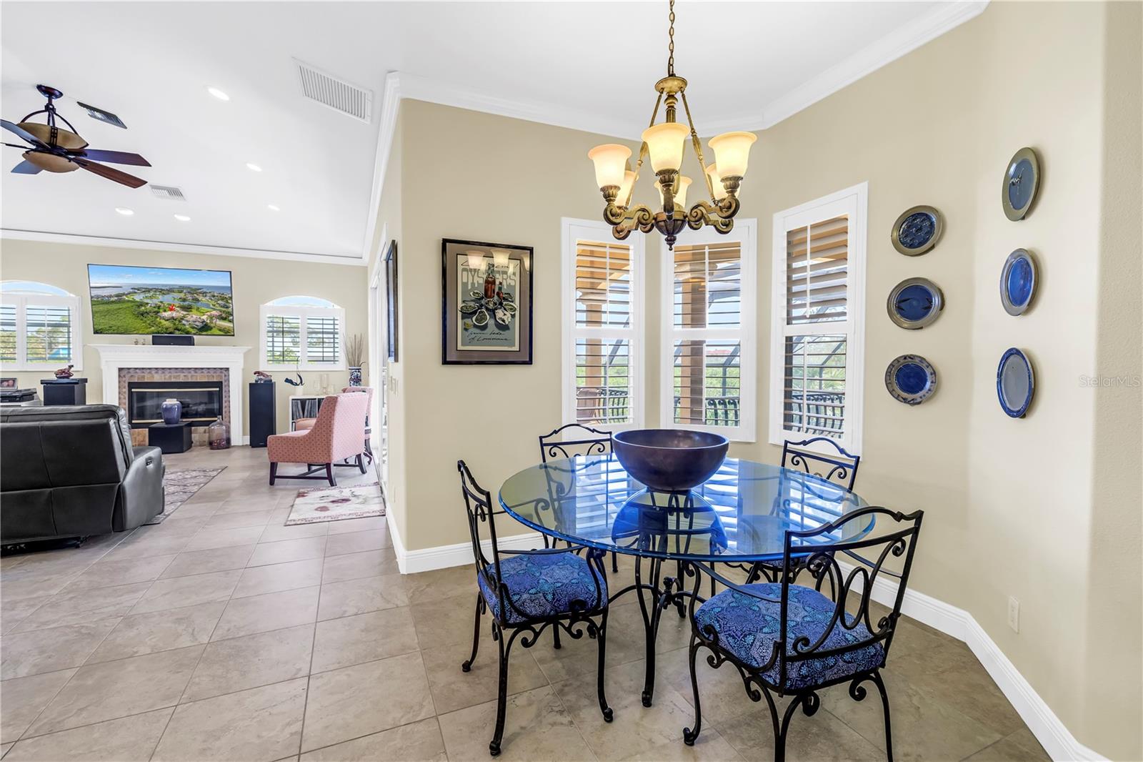 Tarpon Springs, Florida, 34689, United States, 4 Bedrooms Bedrooms, ,4 BathroomsBathrooms,Residential,For Sale,1975840