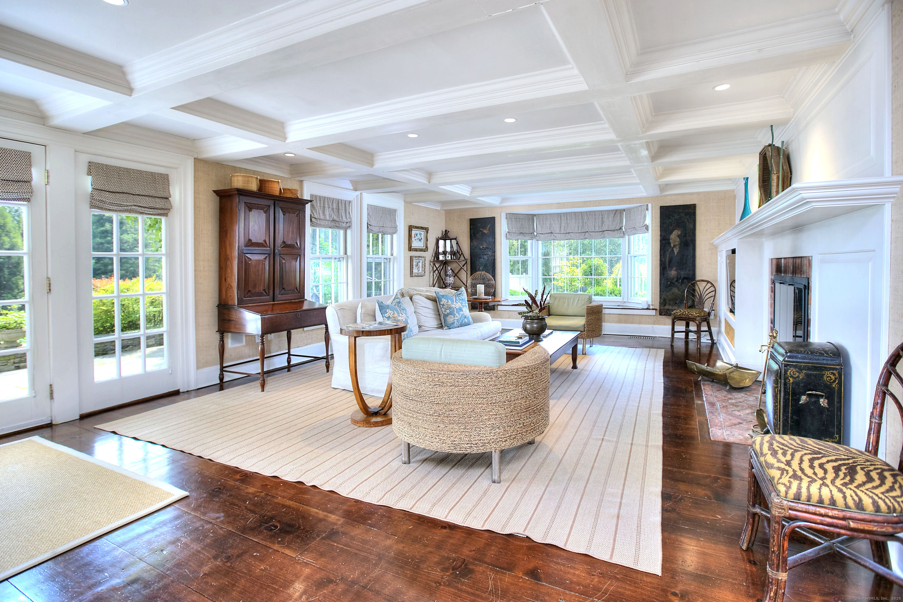 Fairfield, Connecticut, 06824, United States, 5 Bedrooms Bedrooms, ,5 BathroomsBathrooms,Residential,For Sale,1942139