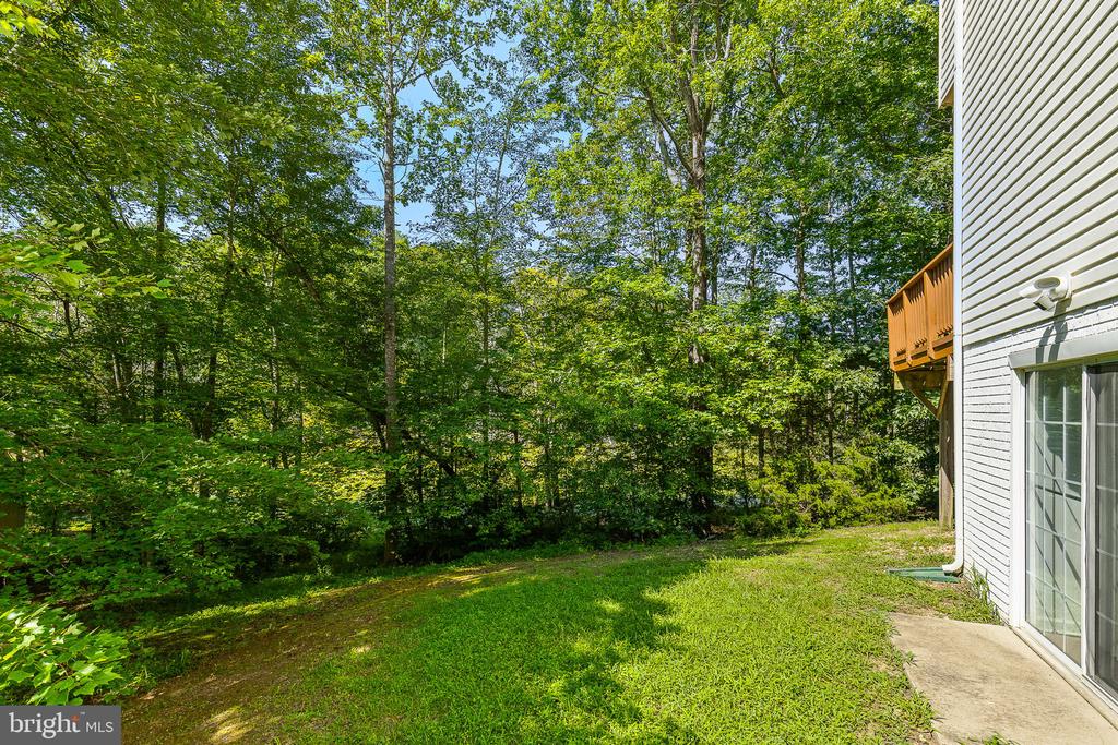 Fredericksburg, Virginia, 22408, United States, 5 Bedrooms Bedrooms, ,4 BathroomsBathrooms,Residential,For Sale,1900737