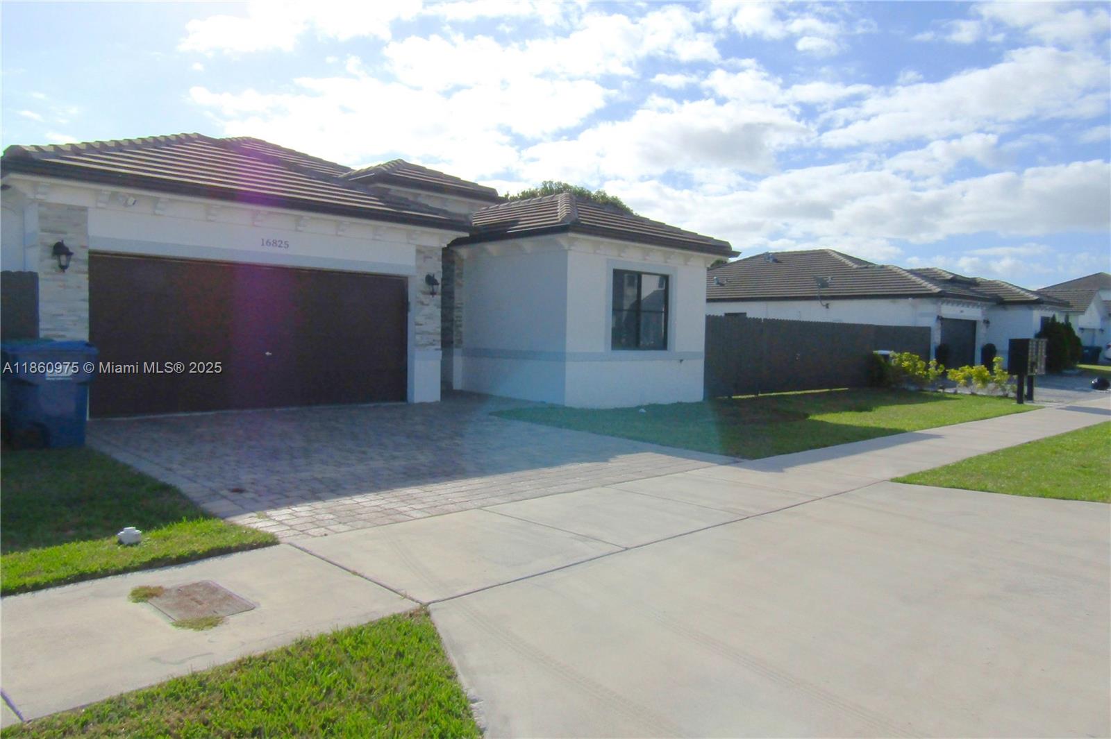 Miami, Florida, 33157, United States, 4 Bedrooms Bedrooms, ,3 BathroomsBathrooms,Residential,For Sale,1939963