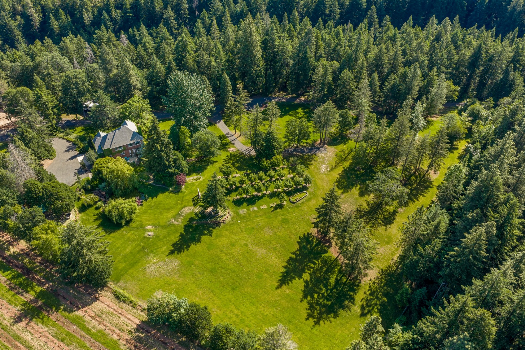  4050 SYLVESTER DR Hood River, OR 97031 - 物件實景