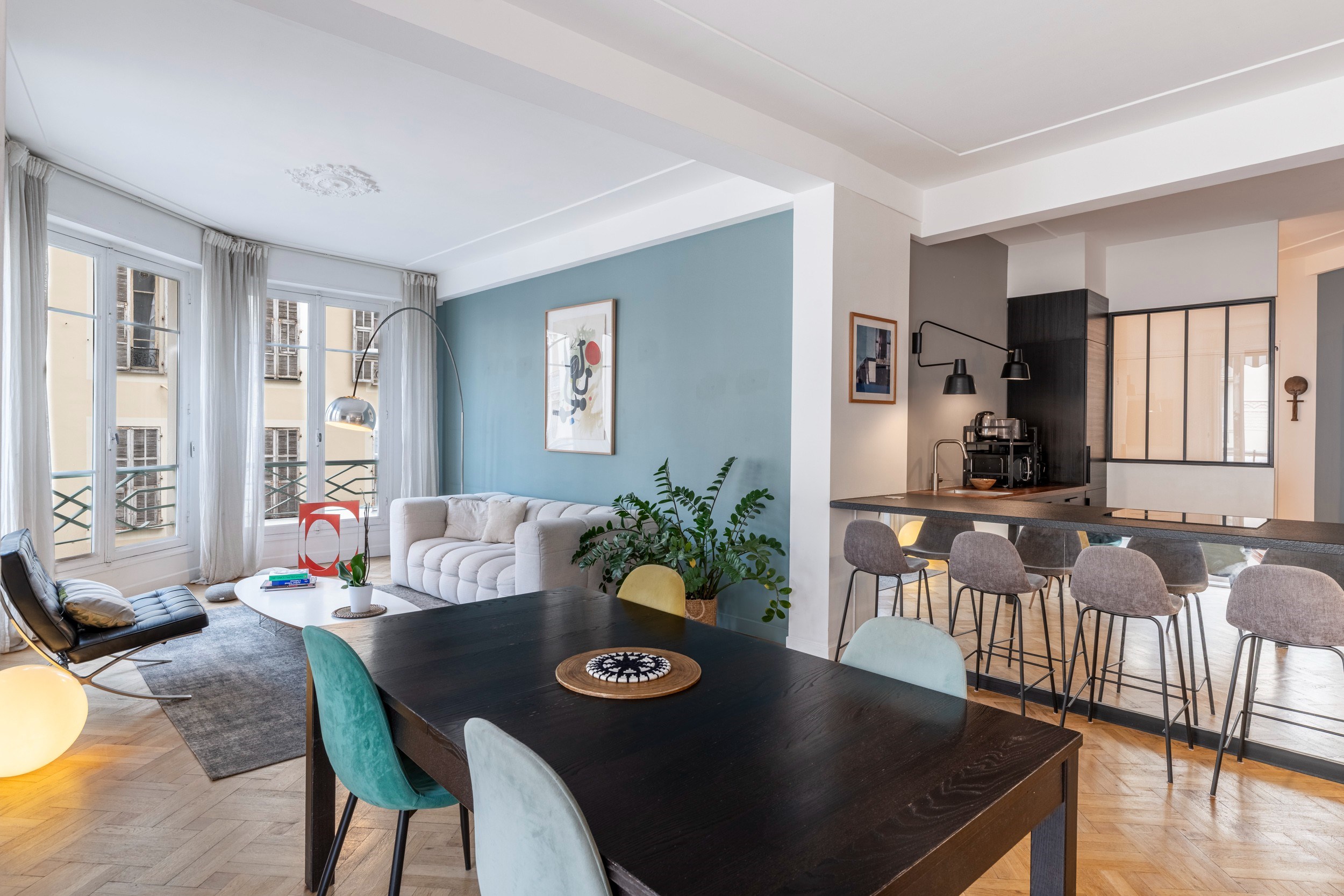  Elegant renovated apartment in a landmark architectural building in central Nice - 物件實景