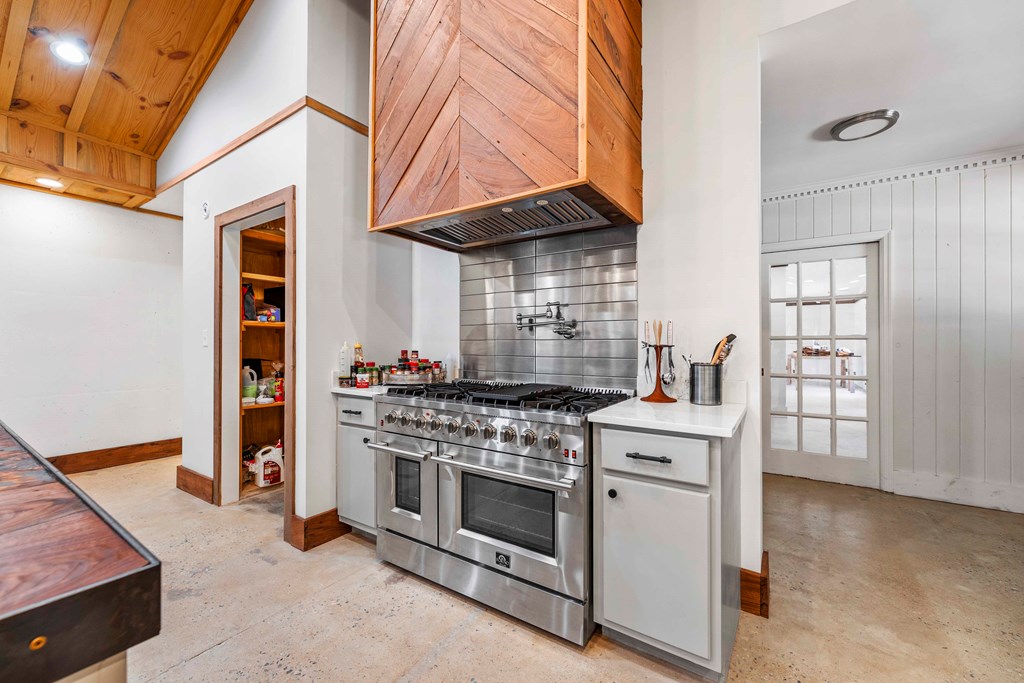 Waverly Hall, Georgia, 31831, United States, 5 Bedrooms Bedrooms, ,4 BathroomsBathrooms,Residential,For Sale,1987749