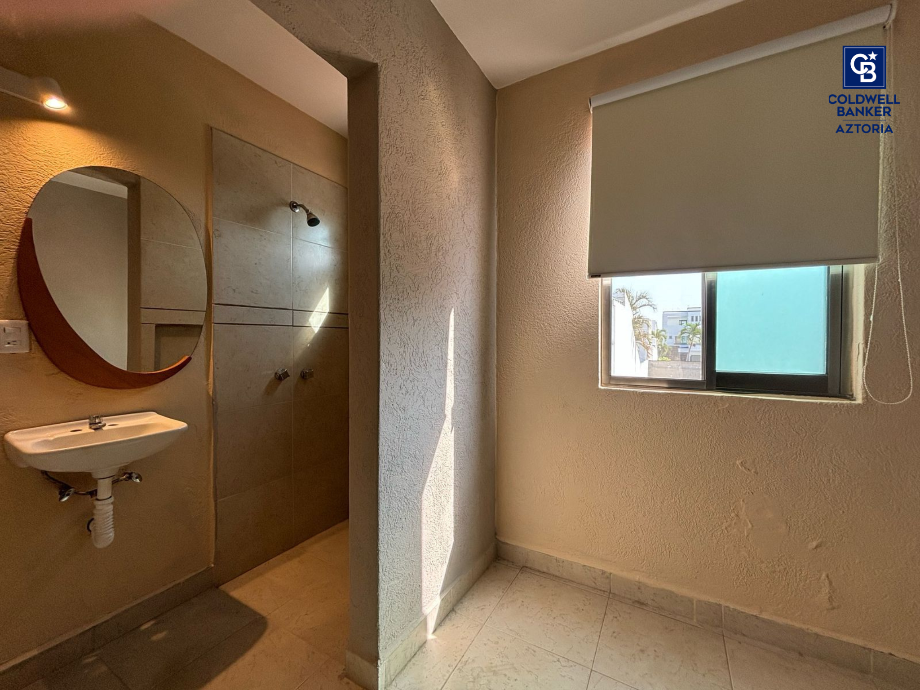Centro, Tabasco, 86287, Mexico, 3 Bedrooms Bedrooms, ,5 BathroomsBathrooms,Residential,For Sale,1768482