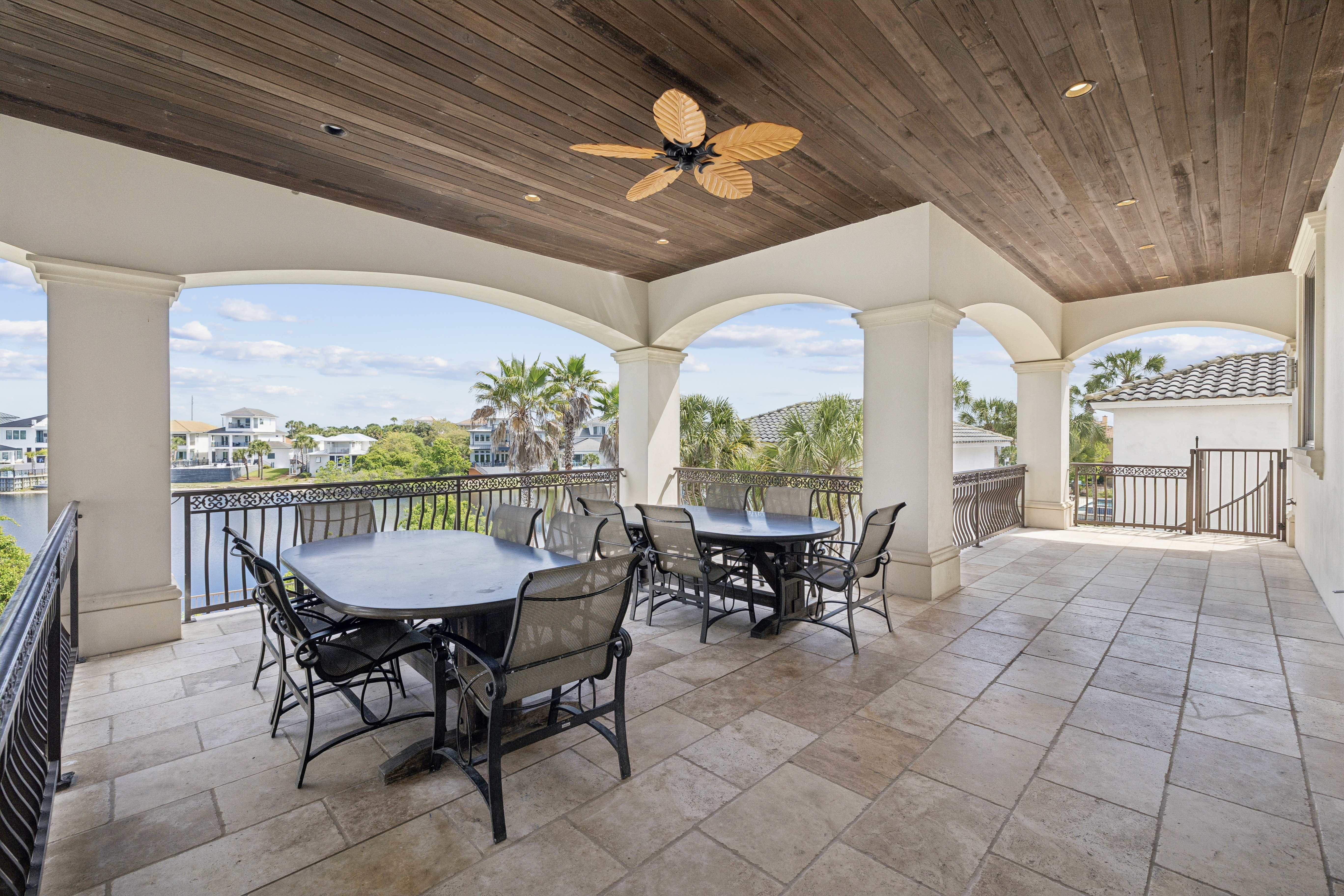  3-Level Destin Estate  Game Room, Rooftop Deck & Outdoor Kitchen - 物件實景