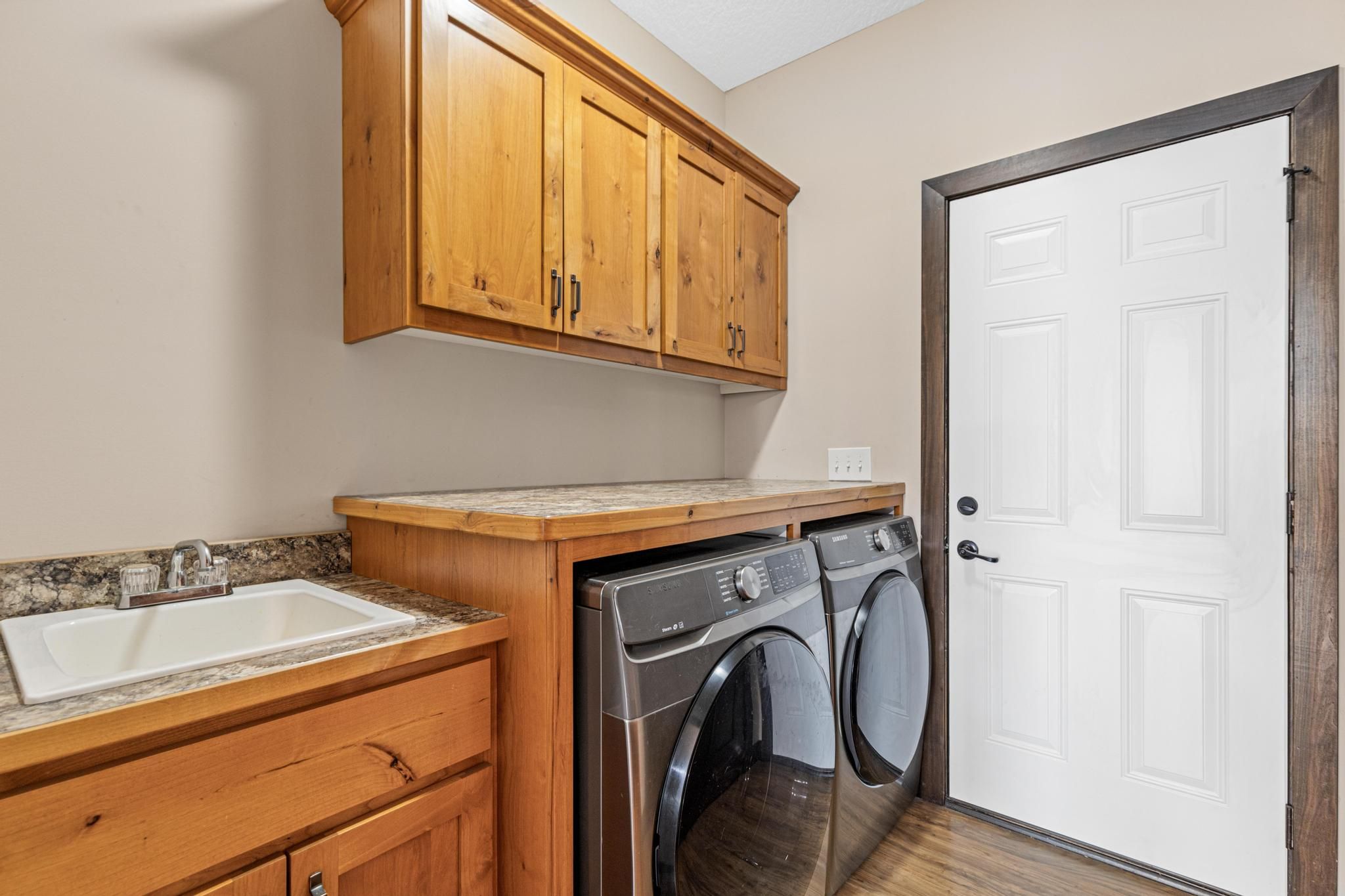  Peaceful Rambler on Acreage in Netta’s Preserve - 物件實景