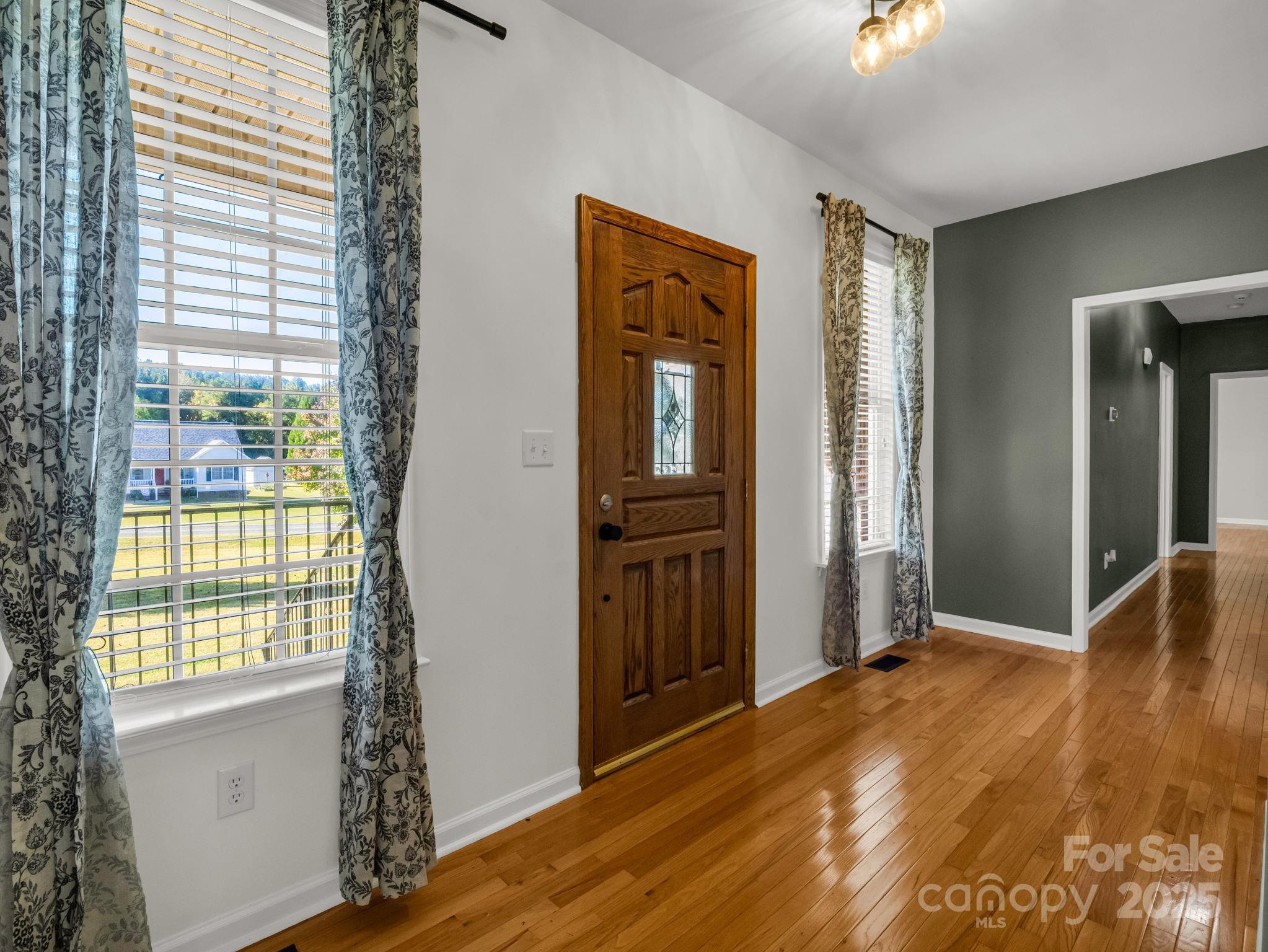 Shelby, North Carolina, 28152, United States, 3 Bedrooms Bedrooms, ,2 BathroomsBathrooms,Residential,For Sale,1969523