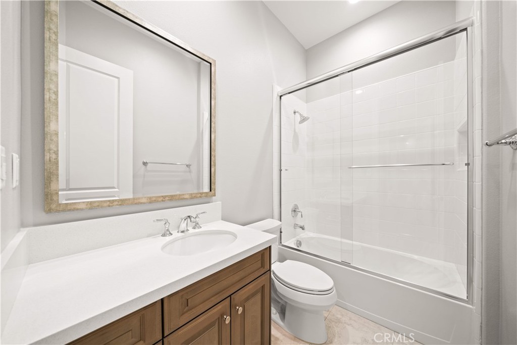 Irvine, California, 92602, United States, 5 Bedrooms Bedrooms, ,6 BathroomsBathrooms,Residential,For Sale,1982881