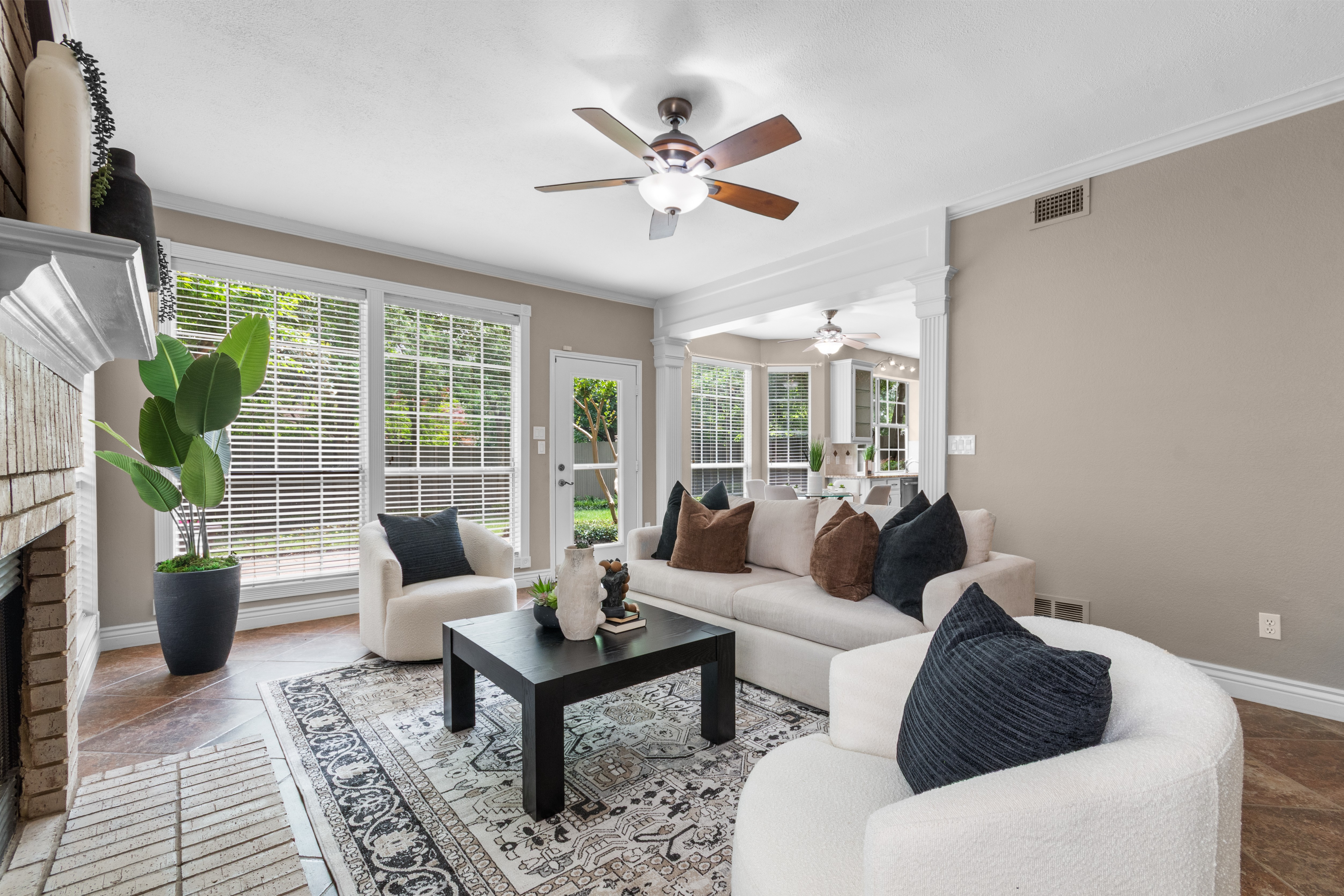  3233 Shady Glen Drive, Grapevine, TX, 76051 - 物件實景
