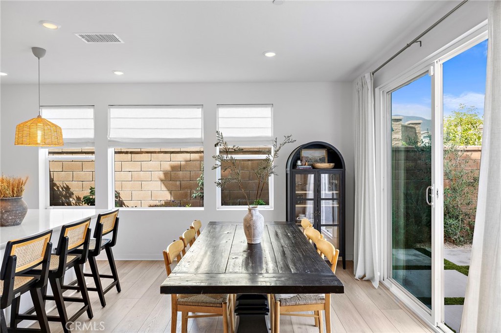 Corona, California, 92883, United States, 3 Bedrooms Bedrooms, ,3 BathroomsBathrooms,Residential,For Sale,1903718
