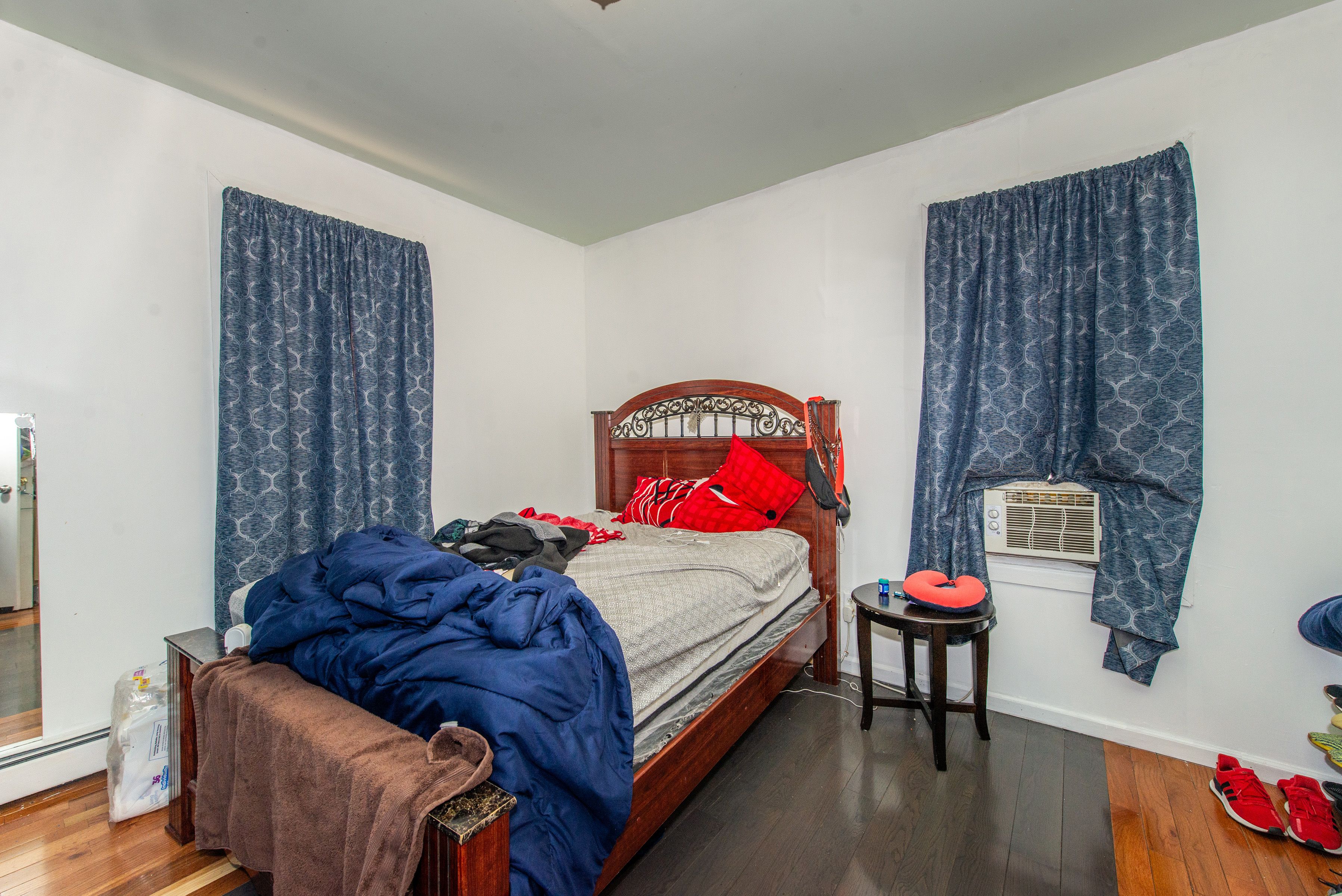 Newark City, New Jersey, 07112, United States, ,3 BathroomsBathrooms,Residential,For Sale,1982998