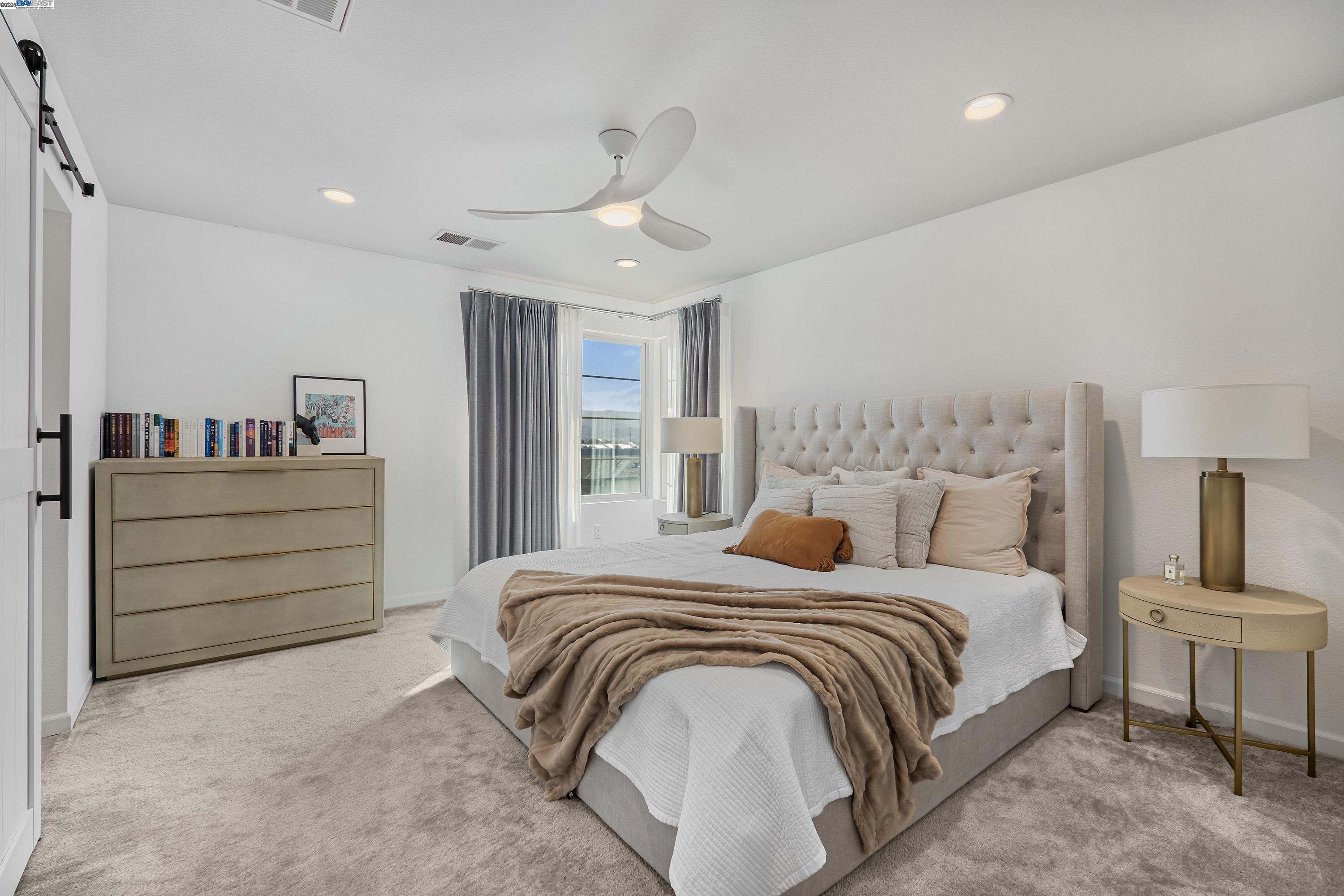 Dublin, California, 94568, United States, 4 Bedrooms Bedrooms, ,3 BathroomsBathrooms,Residential,For Sale,1987697