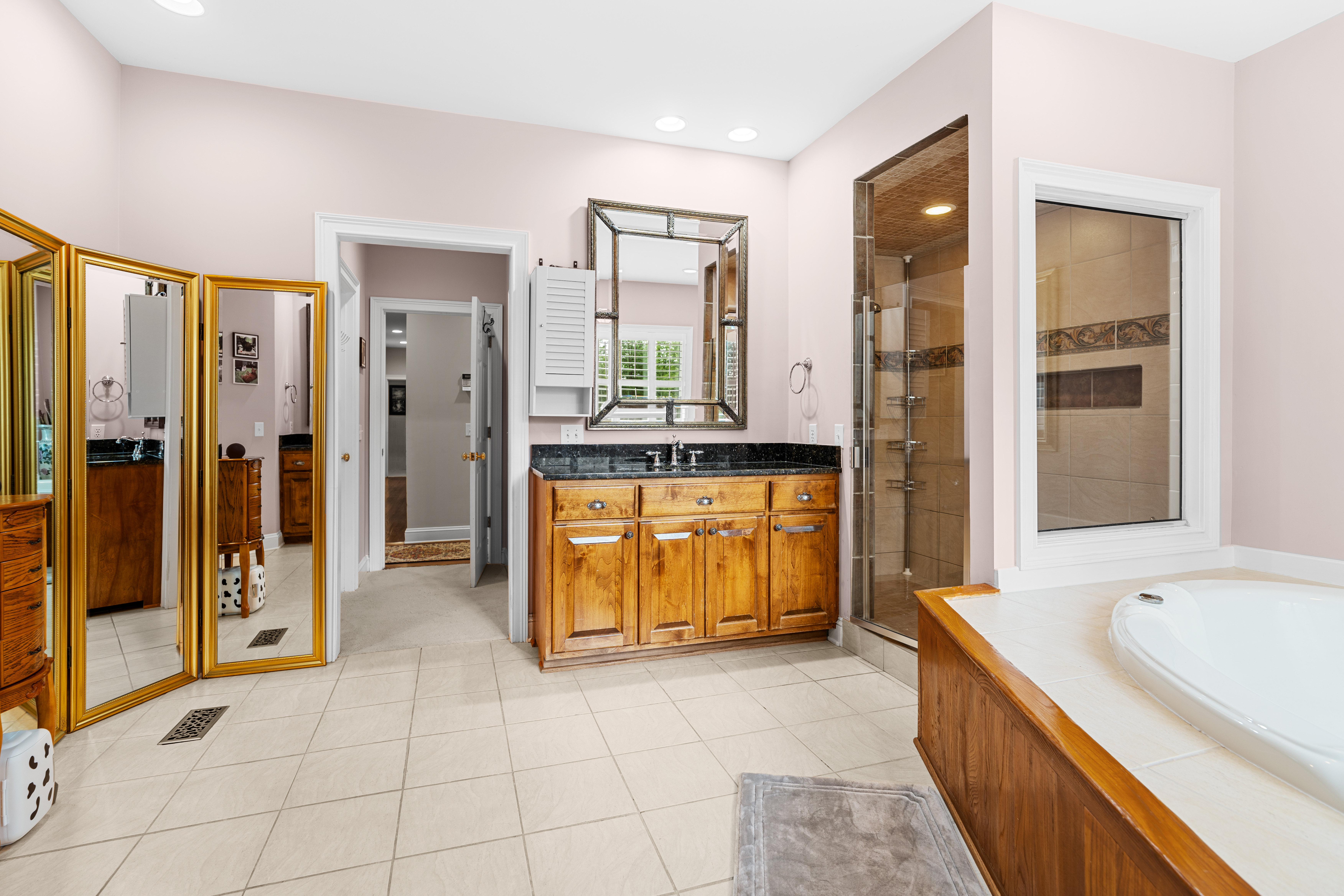 Hartsville, South Carolina, 29550, United States, 4 Bedrooms Bedrooms, ,5 BathroomsBathrooms,Residential,For Sale,1892900